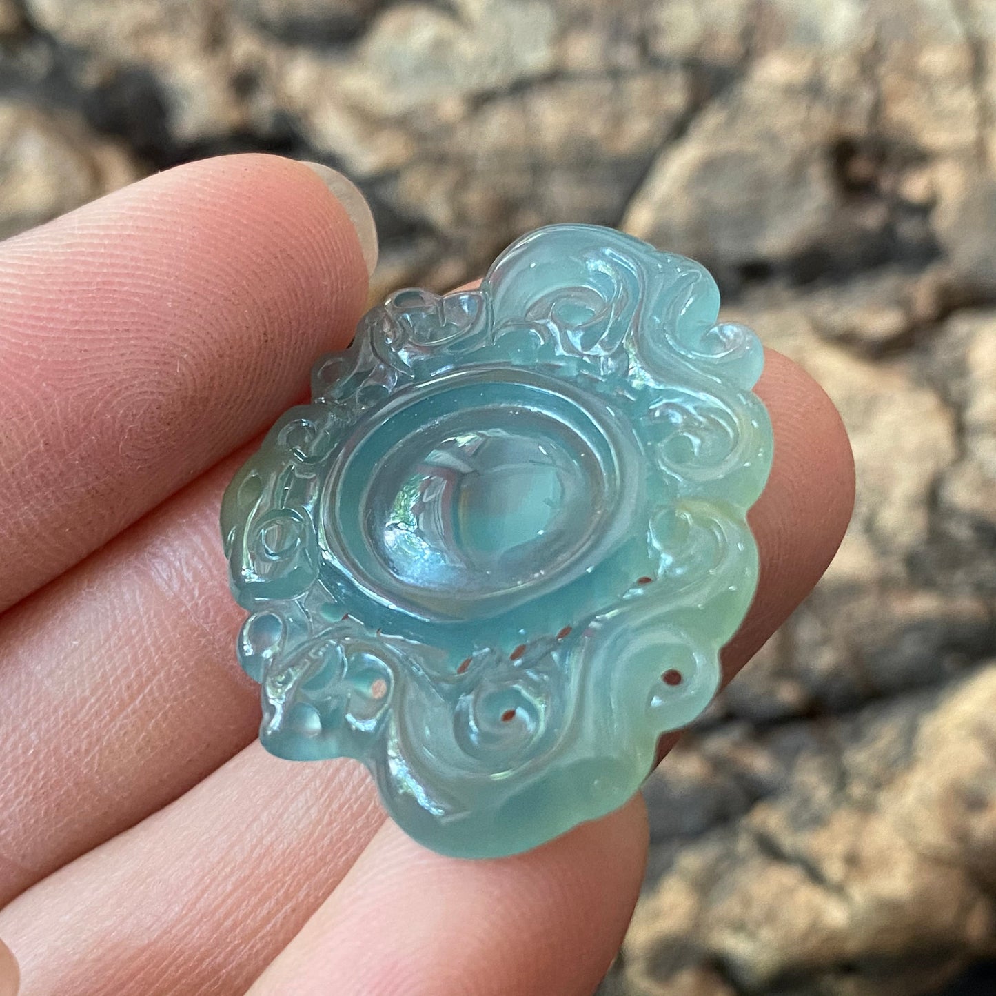 Vintage Dragon style Natural transparent Guatemala Jadeite pendant Grade A Jade Blue gemstone men dragon Guatemalan jadeite pendant