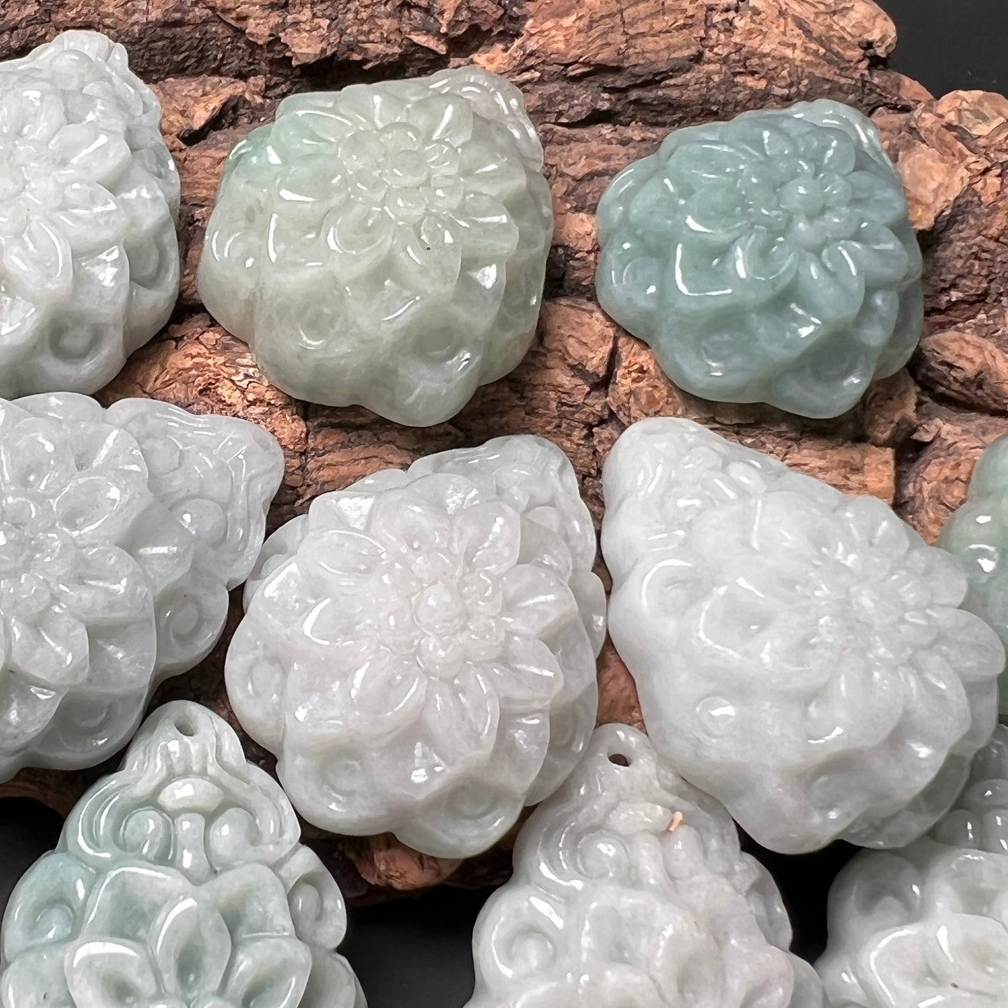 Wholesale Grade A Jade Green jadeite Beads Flower pendant Type A jade Ice Myanmar Jadeite DIY necklace earrings gift