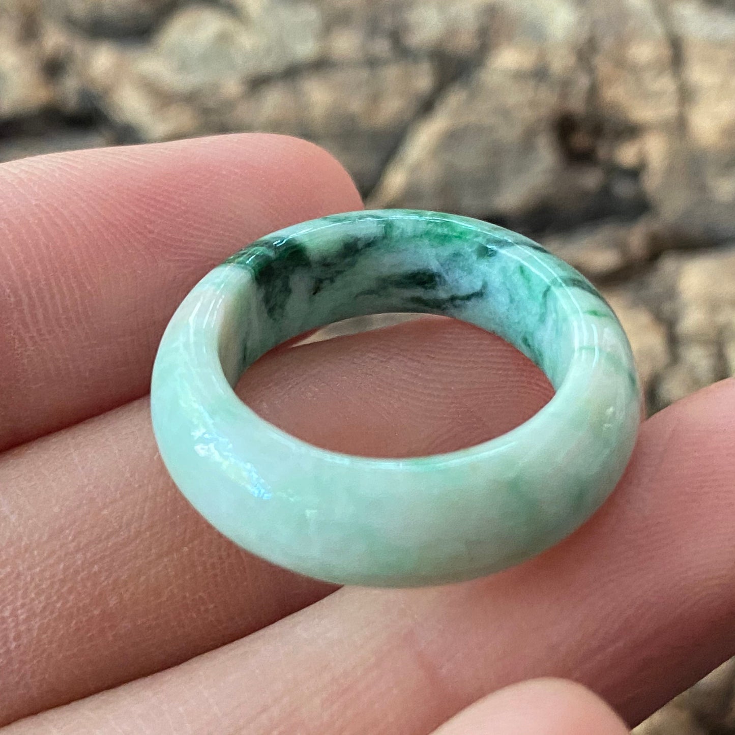 16.8mm Natural green Grade A jade Narrow Band Ring Natural Real Jadeite Hand carved bead gemstone Burma Lady jadeware rings Type A stone