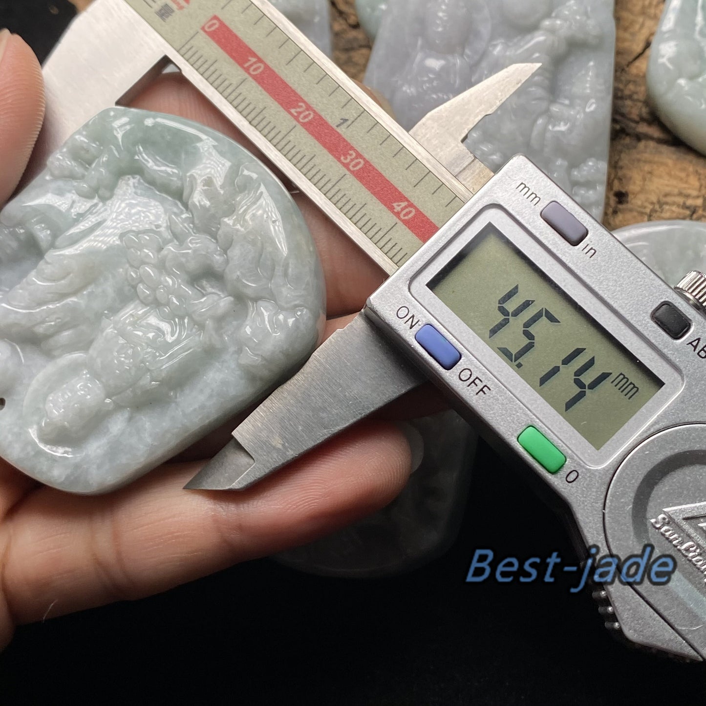 Wholesale KWAN YIN Guanyin Natural Grade A Jade ICE Jadeite Myanmar Jadeite Pendant necklace Buddha Statue carving