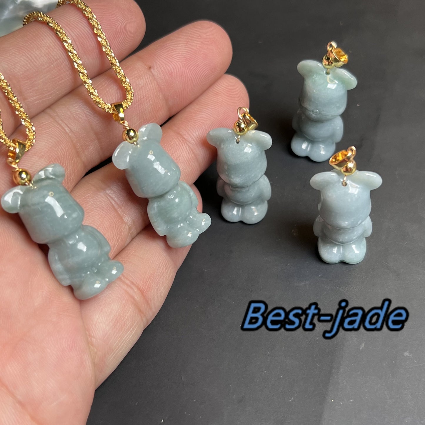 Niedlicher Bär Natur Blau Grade A Jade Jadeit 3D Cartoon Ohrringe Perle handgeschnitzt 14K vergoldet Öse Anhänger Halskette Jade Geschenk