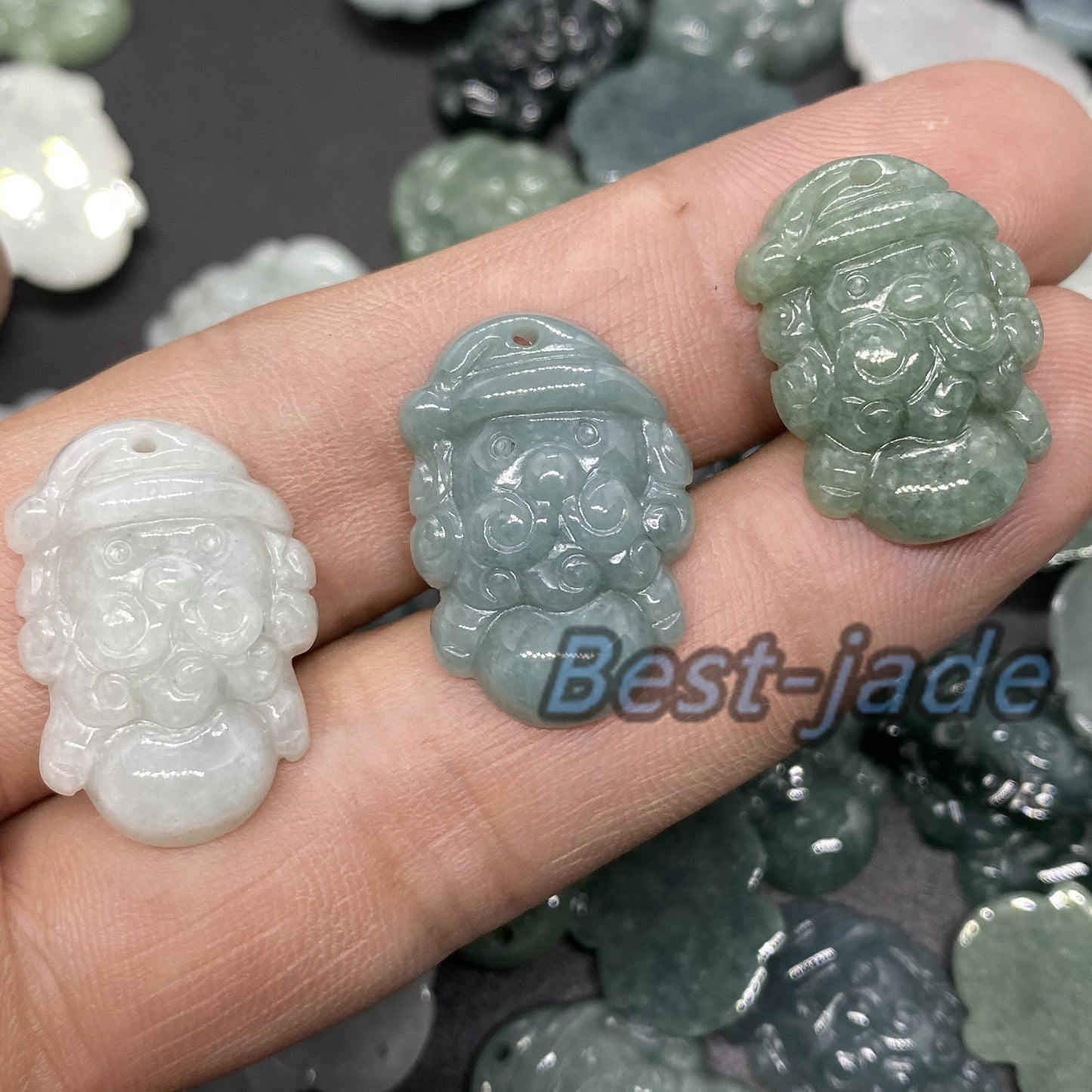 3 Farben Süßer Weihnachtsmann Anhänger Natur Grün Grade A Jade Burma Jadeit Cartoon Perlenohrringe blaue Jade Weihnachtsgeschenk Jade Geschenk