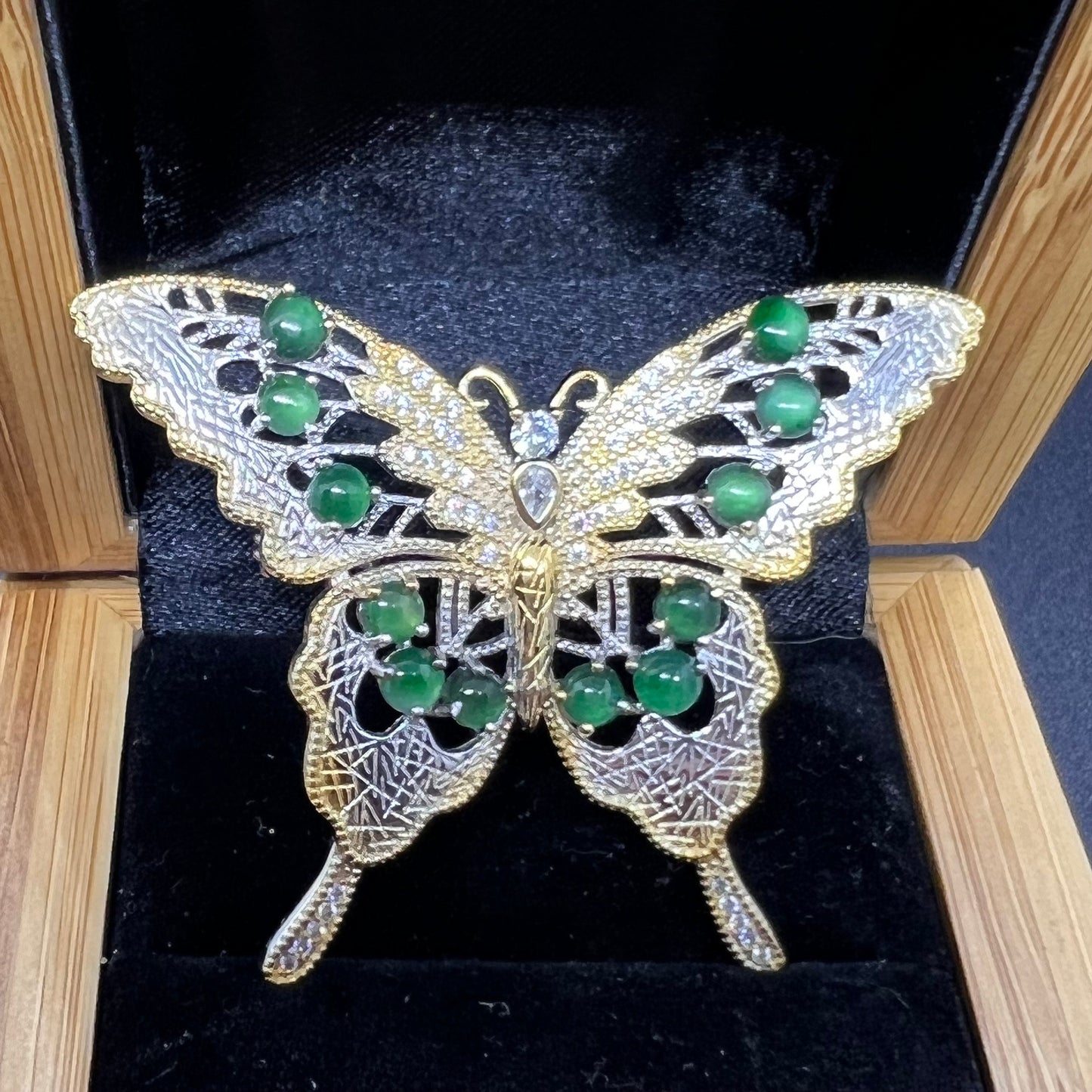 Natural jadeite Butterfly brooch Transparent jade with gold plated bail Burma Jade Grade A jade loose beads breastpin Jewelry gift for her