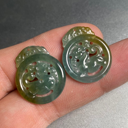 1 pair Vintage Dragon Natural transparent Guatemala Jadeite pendant Grade A Jade Blue gemstone men dragon Guatemalan jadeite pendant