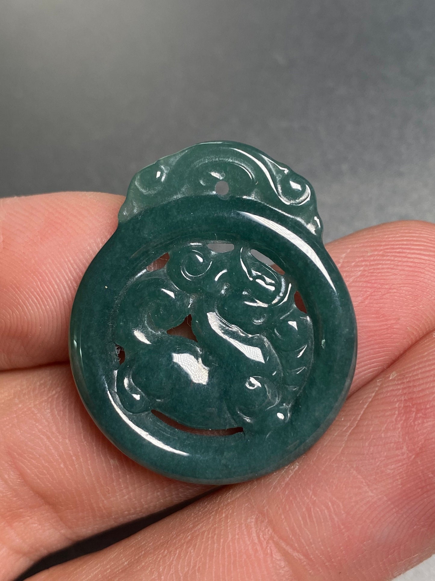 Vintage Dragon Natural transparent Guatemala Jadeite pendant Grade A Jade Blue gemstone men dragon Guatemalan jadeite pendant