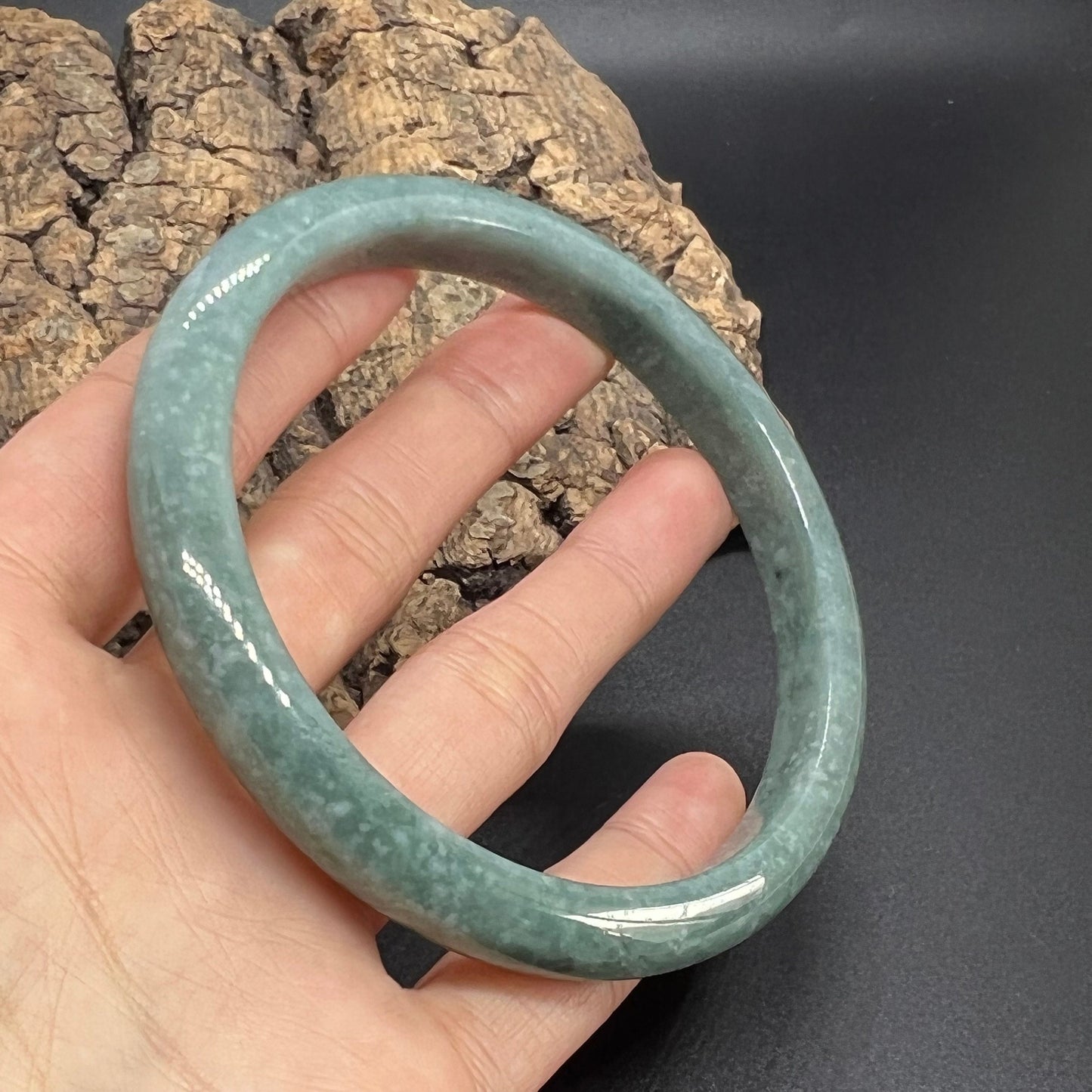 Huge 67.2mm Grade A Jade Natural Blue green Big Round bangle Burma jadeite Lady Bracelet Type A stone small hand female bangle  翡翠飘花手镯