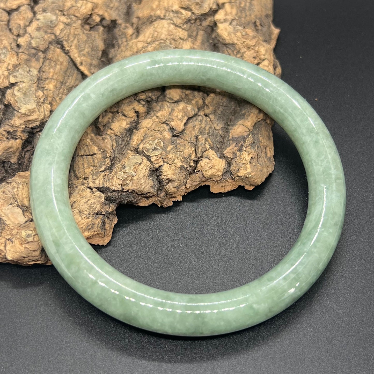 Riesige 73,2 mm Jade der Güteklasse A, natürliches Grün, Gelb, großer runder Armreif aus Burma-Jadeit, Damenarmband, Typ-A-Stein, kleiner Hand-Frauen-Armreif, 翡翠飘花手镯