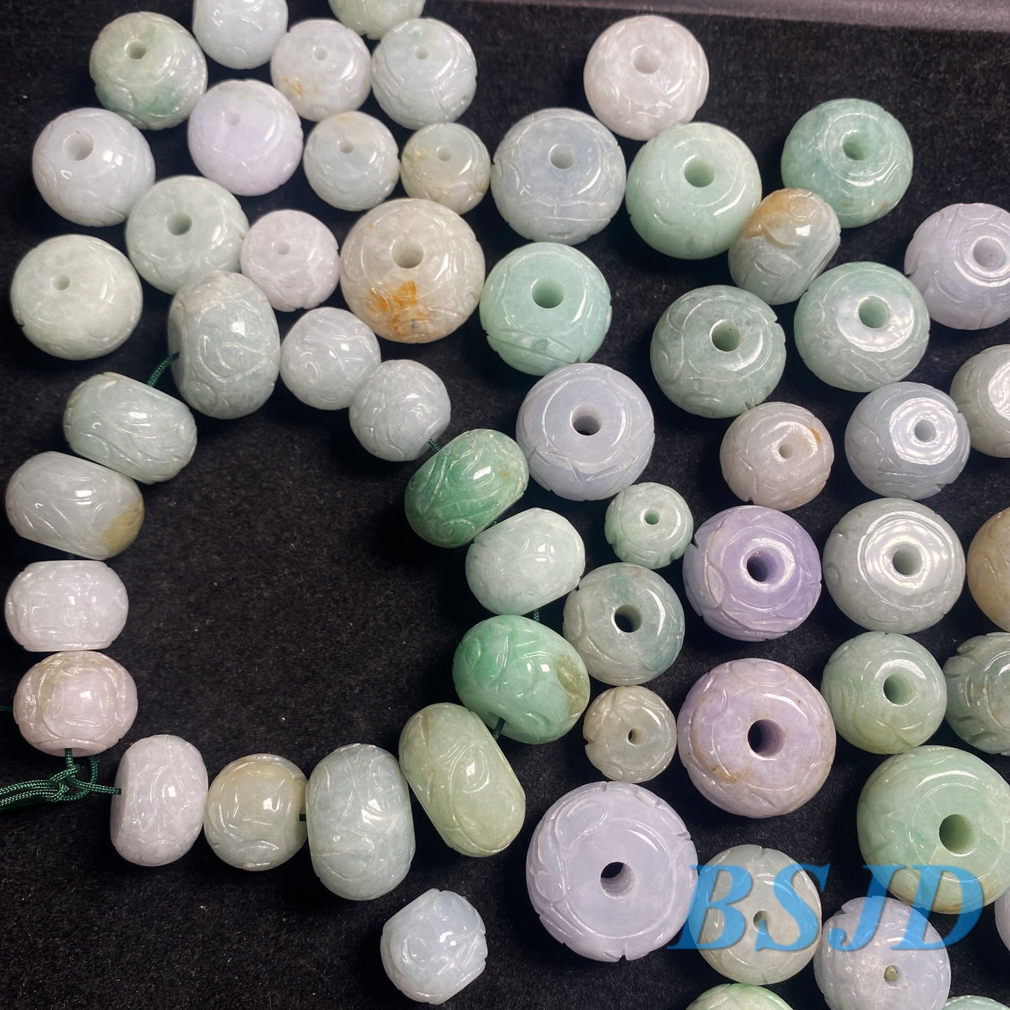 10PCS Grade A jade (Chinese style) Beads pendant Natural Stone Green ICE Jadeite Chinese Carved ,Myanmar hang necklace Blume f. fleur varié