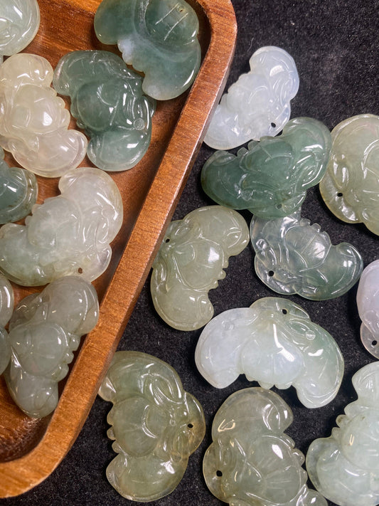 30Pcs BAT Pendant Natural Ice Grade A Jade Burma Jadeite Beads DIY earrings  Anhänger Myanmar Jadeite gift