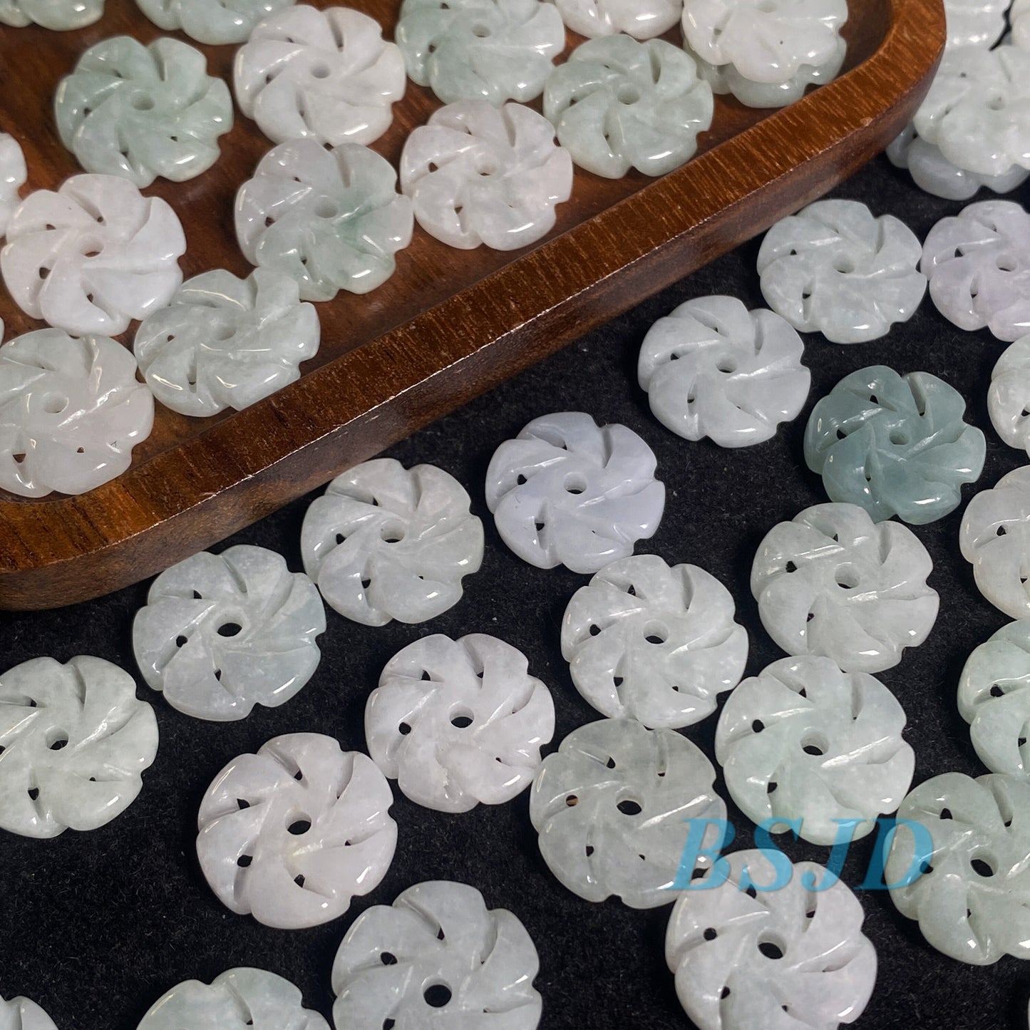 30PCS 15mm Flower Shape Grade A Jade Burma jadeite Beads hand Carved Myanmar Jadeite good DIY gift for her