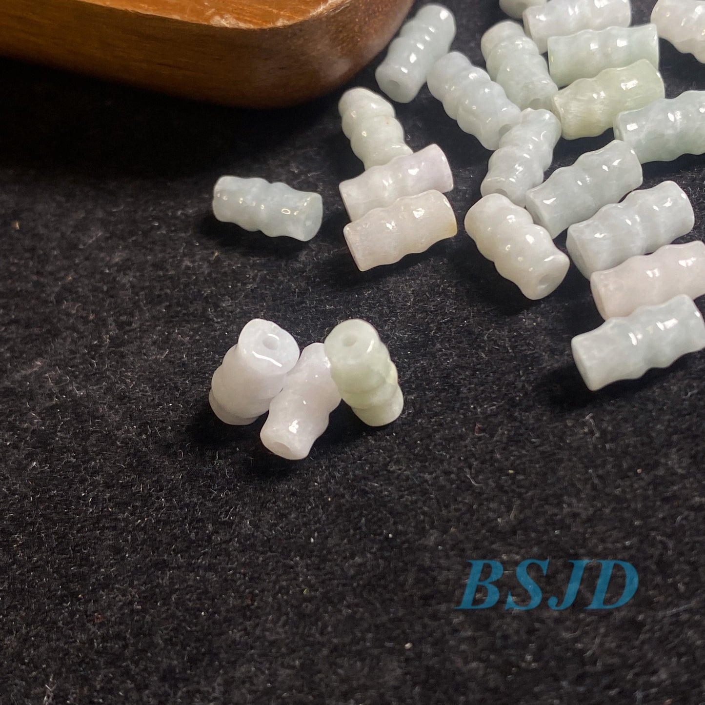 100PCS (Wholesale)   5*8mm Bamboo Grade A ICY Jade Burma Flat Roundness Beads Perle Chinese Carved ,Myanmar Jadeite green jadeware 翡翠A货