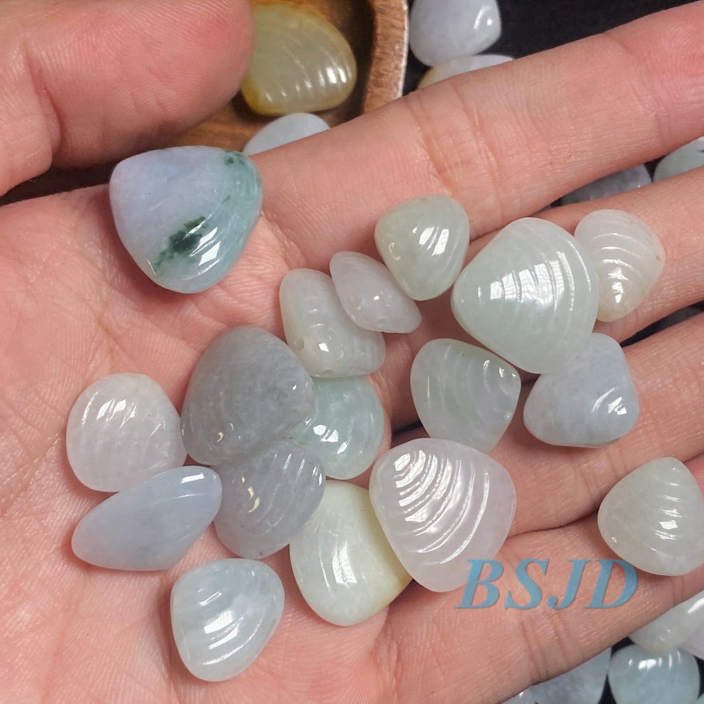 Wholesale Grade A Jade Burma jadeite Beads pearl Shell bead Type A jade Ice Myanmar Jadeite conch pendant  DIY necklace earrings