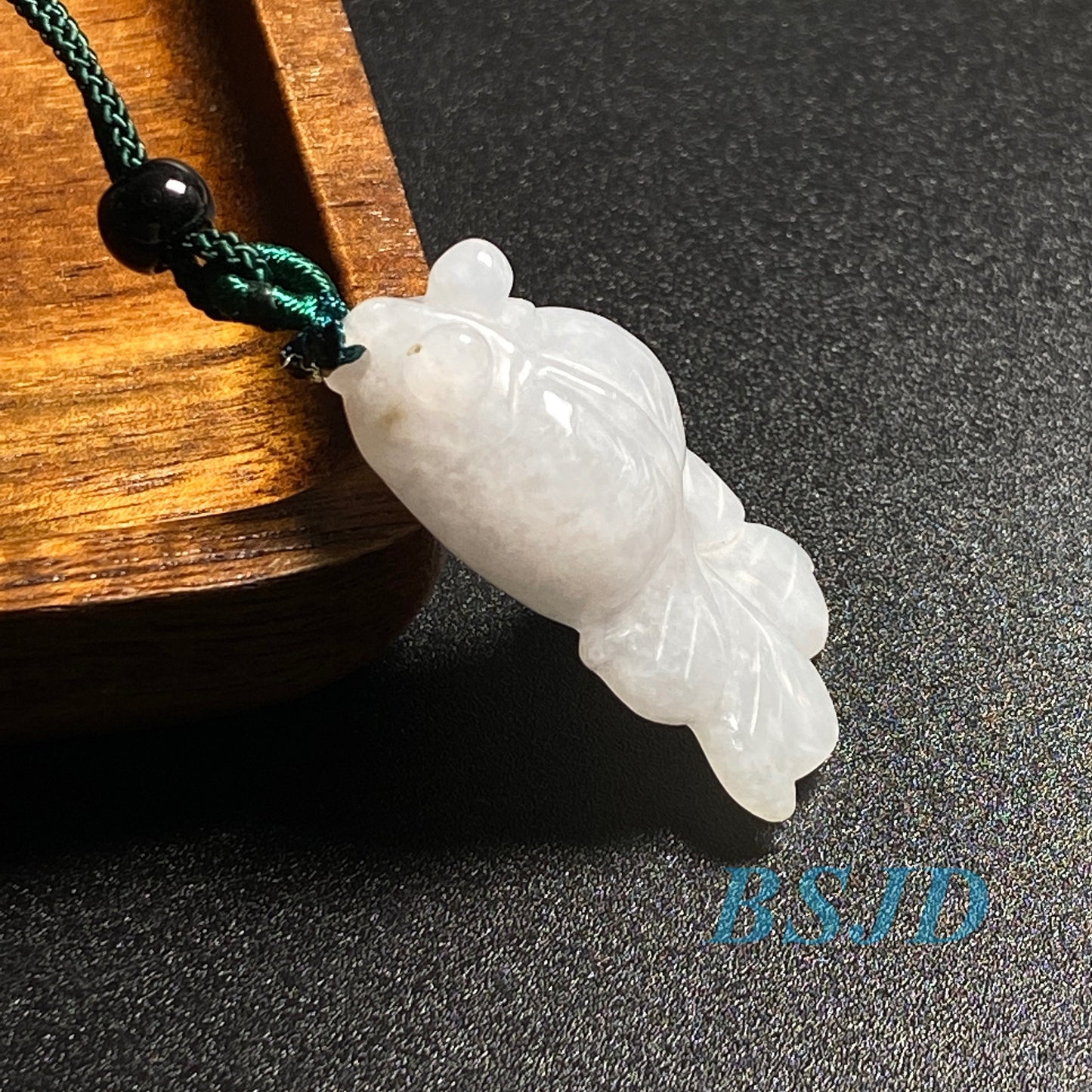 Goldfish Fish Pendant Natural Grade A Jade ICE Jadeite Burma jade Beads Perle Anhänger Chinese Carved ,Myanmar Jadeite