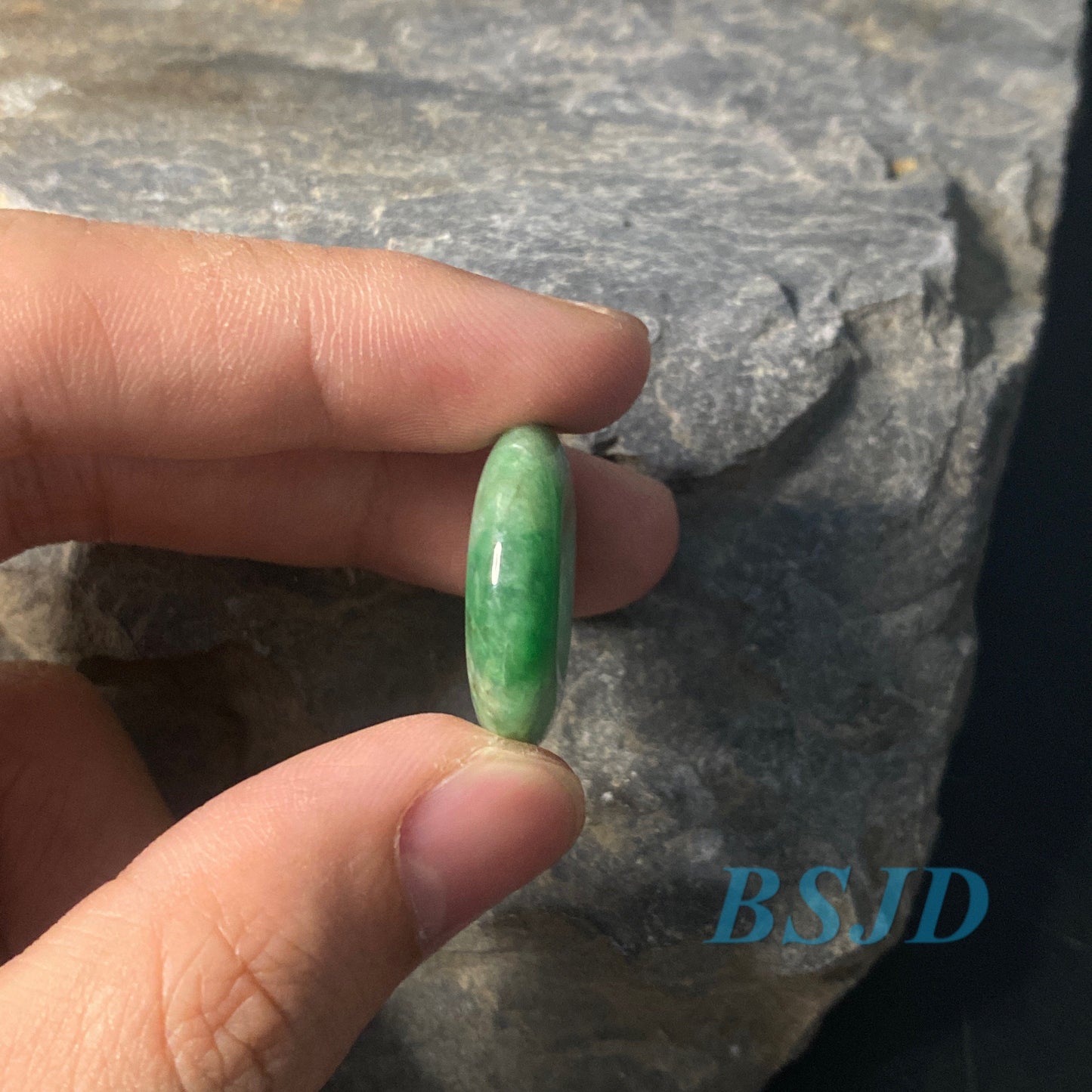 Donut Natural Green Grade A Jade Ice Jadeite LHand craved ady pendant necklace BEADS Anhänger Gemstone Kid baby Жадеит jadéite Flat 翡翠 平安扣