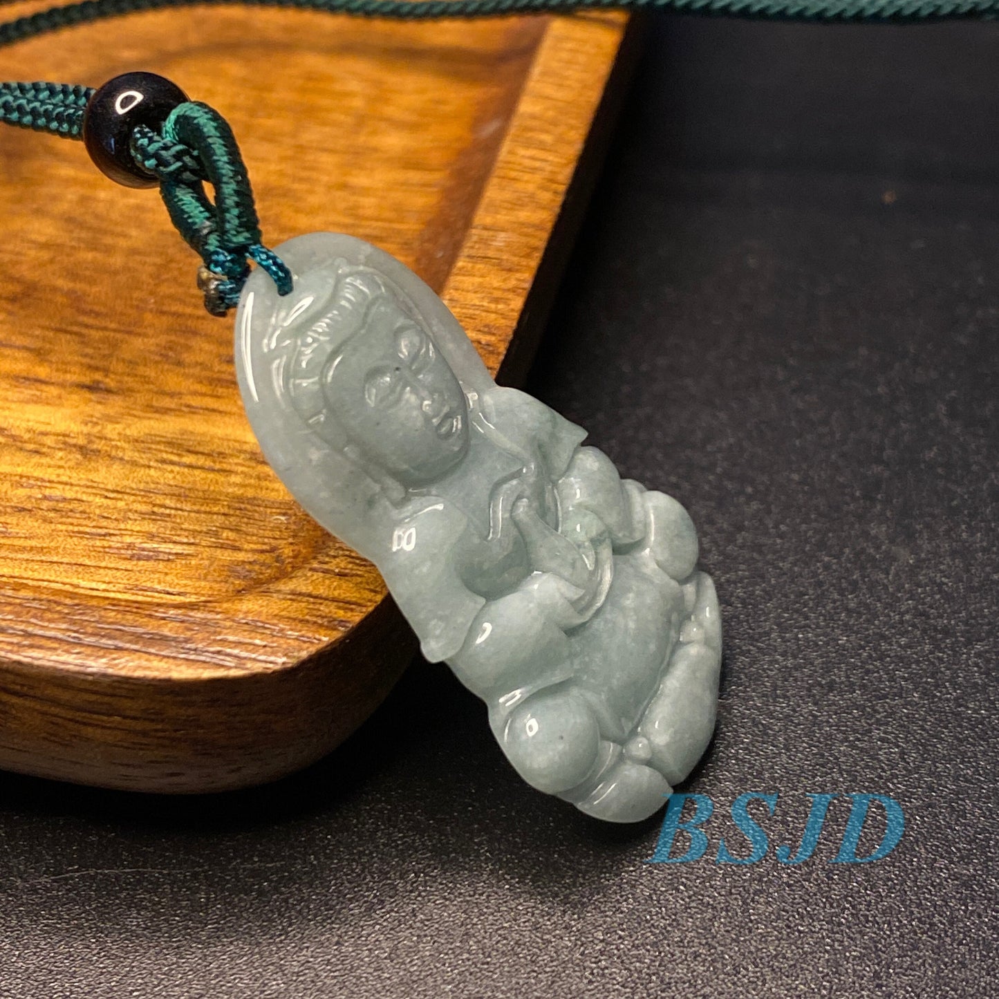 Buddha Pendant Natural Grade A jade Green Burma Jade ICE Myanmar Jadeite joss hang