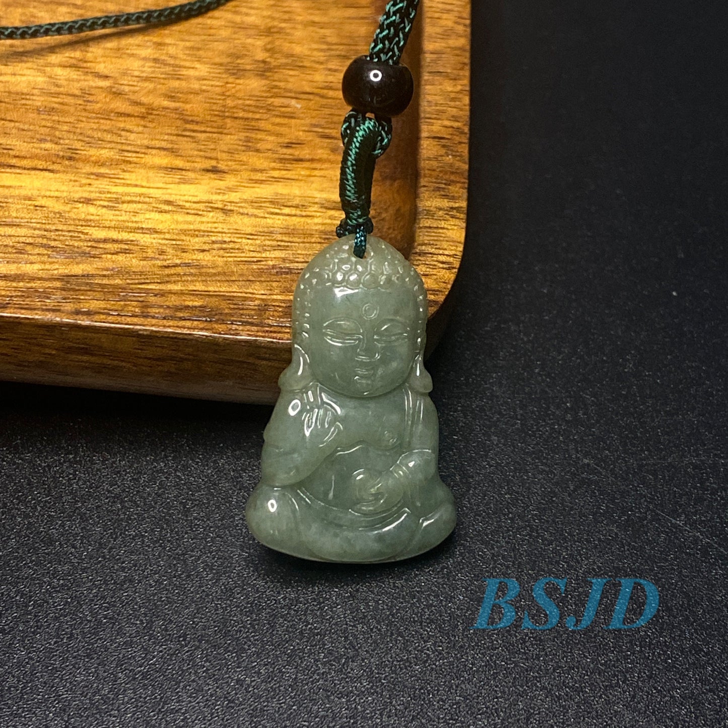 Natural Gray Grade A jadeite Buddha Pendant Natural Green Jade ICE Burma Jadeite Beads Baby Buddha pendant