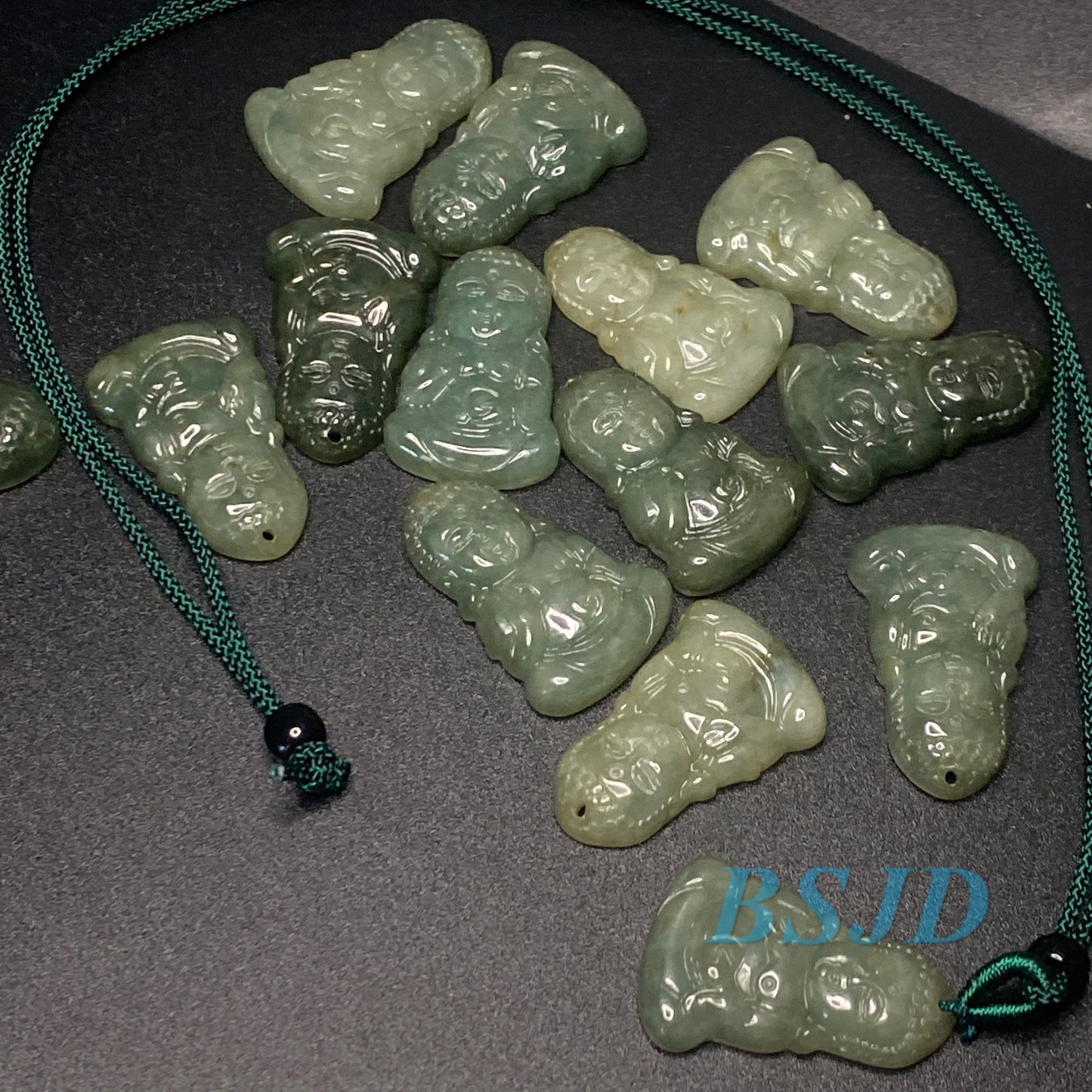 Natural Gray Grade A jadeite Buddha Pendant Natural Green Jade ICE Burma Jadeite Beads Baby Buddha pendant