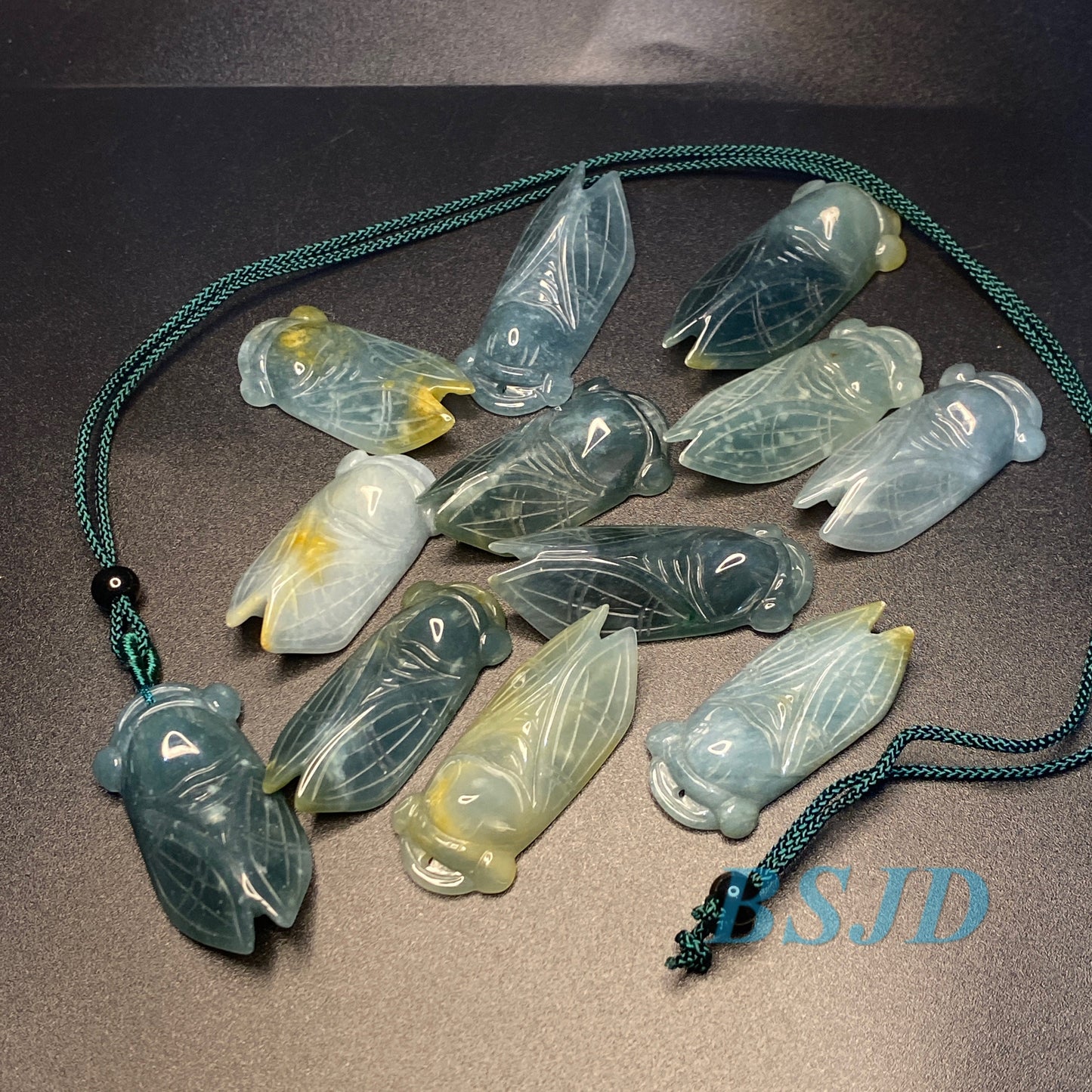 Natürlicher guatemaltekischer Jadeit, hell durchscheinend, blau, Grade A Jade, Cicada-Anhänger, Ohrringe, Perlen, Guatemala-Jade, Geschenk