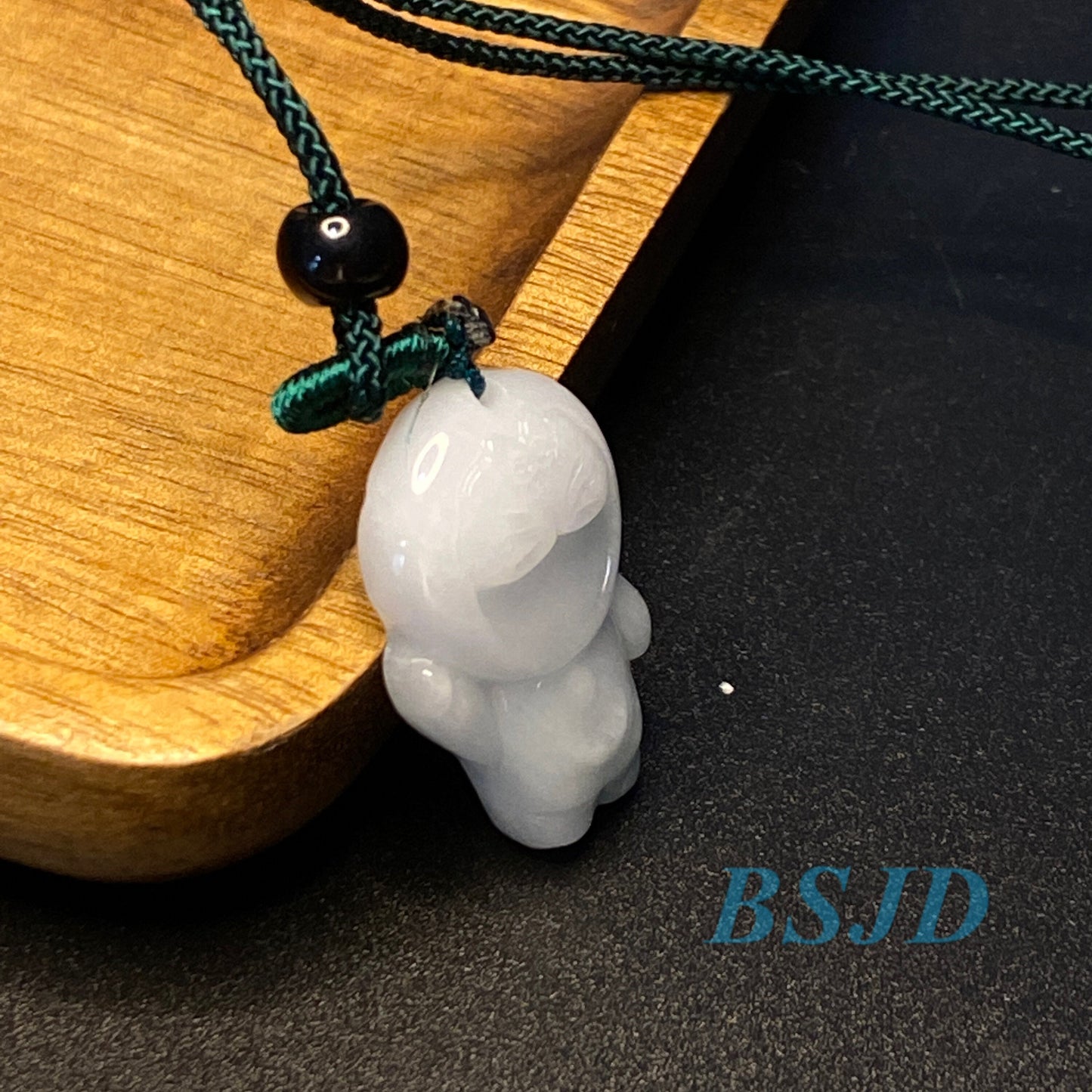 Wholesale cartoon Doraemonドラえもん Jadeite Pendant Natural Grade A Jade bead Burma jade Babt Children Kid Girl DIY Cartoon beads  ネックレス