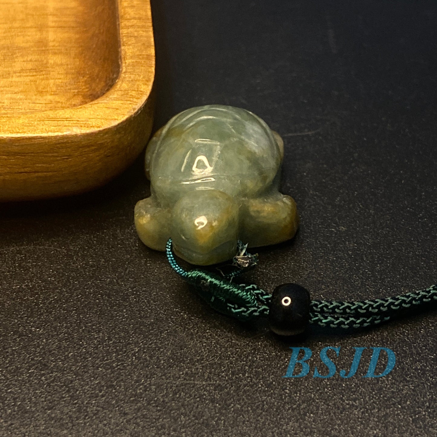 Wholesale Grade A Jade Burma jadeite Beads turtle pendant Type A jade Ice Myanmar Jadeite DIY necklace kid jade gift charms ornament