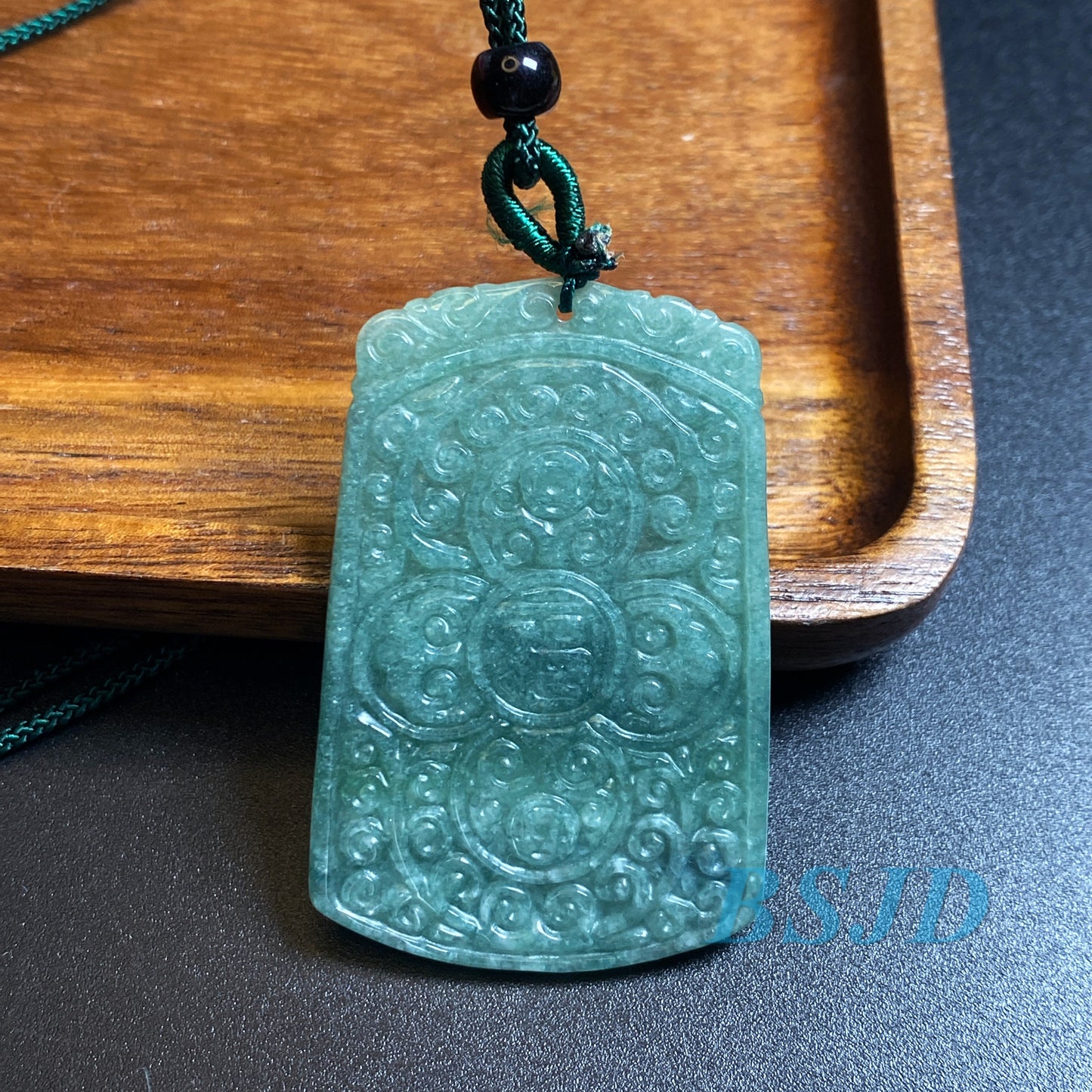 Bat Fu （福到）Natural Grade A  Jade pendant Burma Jadeite Chinese Carved ,Myanmar necklace