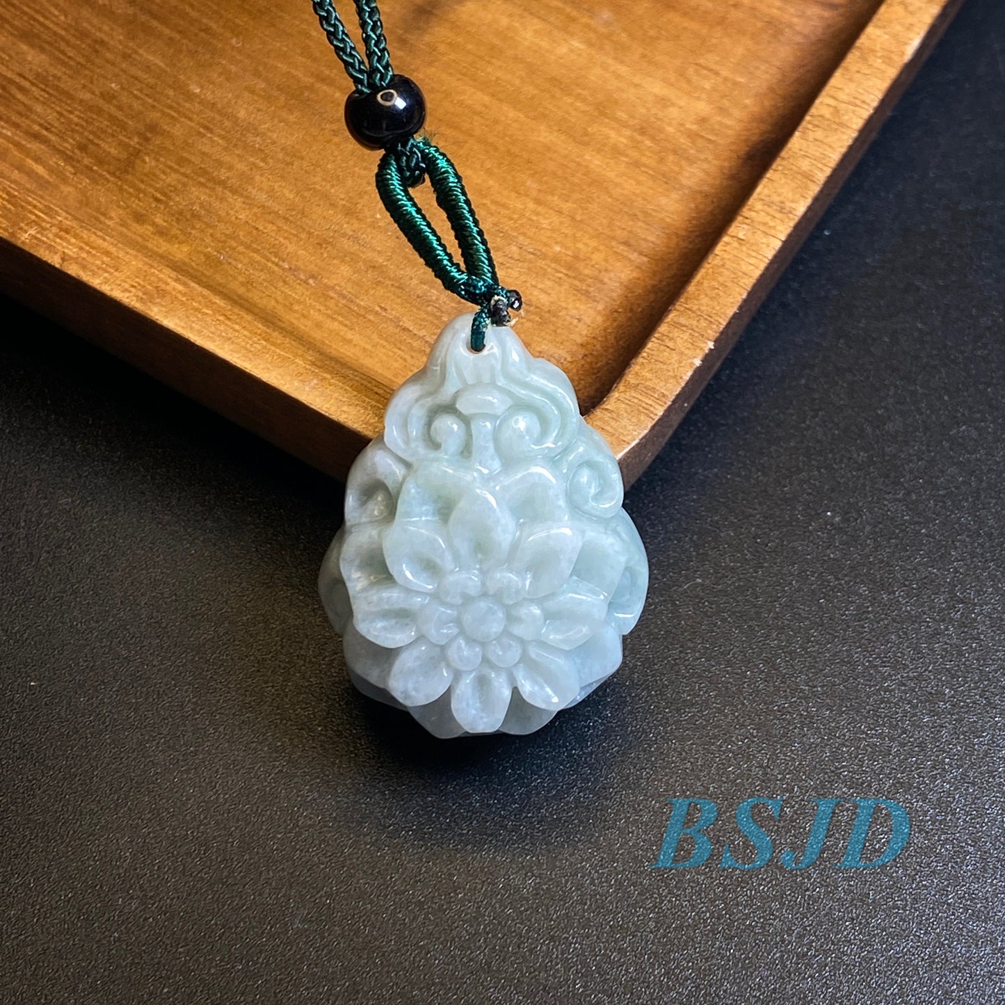 Wholesale Grade A Jade Green jadeite Beads Flower pendant Type A jade Ice Myanmar Jadeite DIY necklace earrings gift