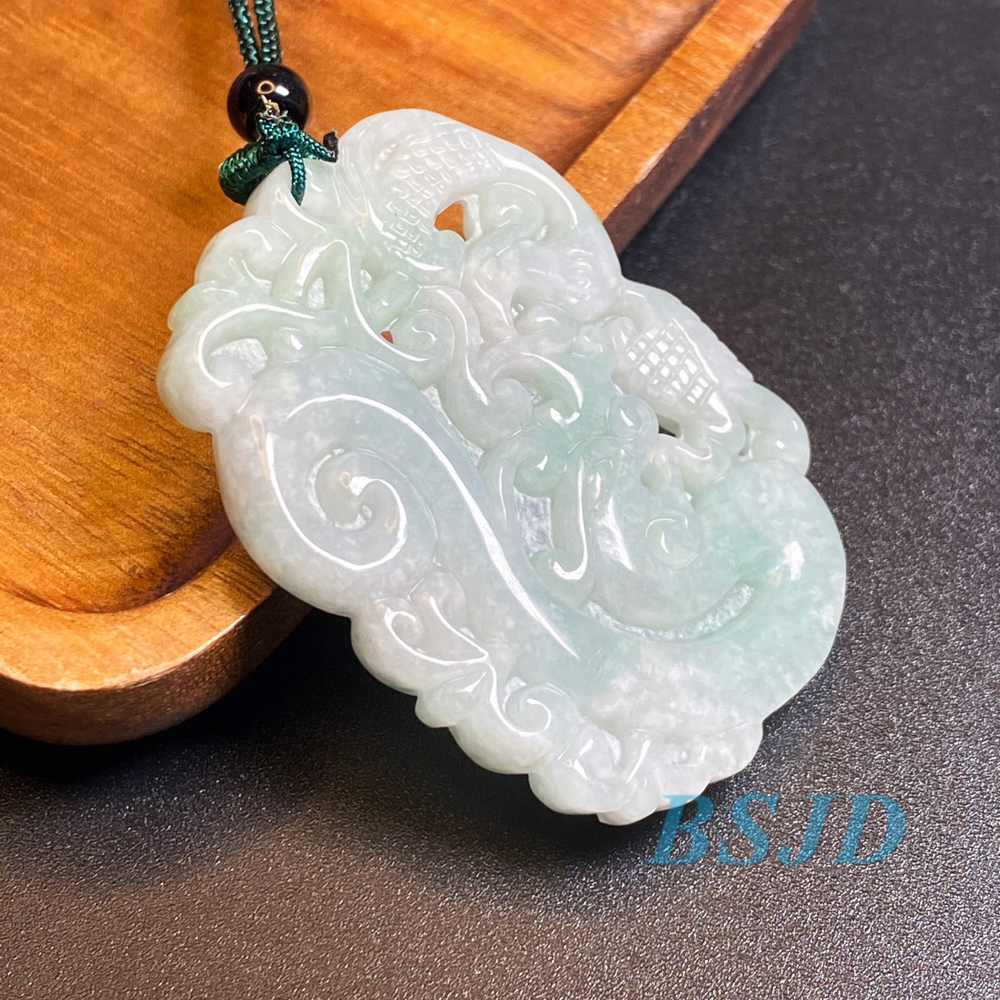 1 STÜCK Vintage Grade A Natürlicher Drache und Phönix Grüner Jade ICE Jadeit Chinesischer Valentinstag Anhänger Le Retro Hochzeitstag Geschenk