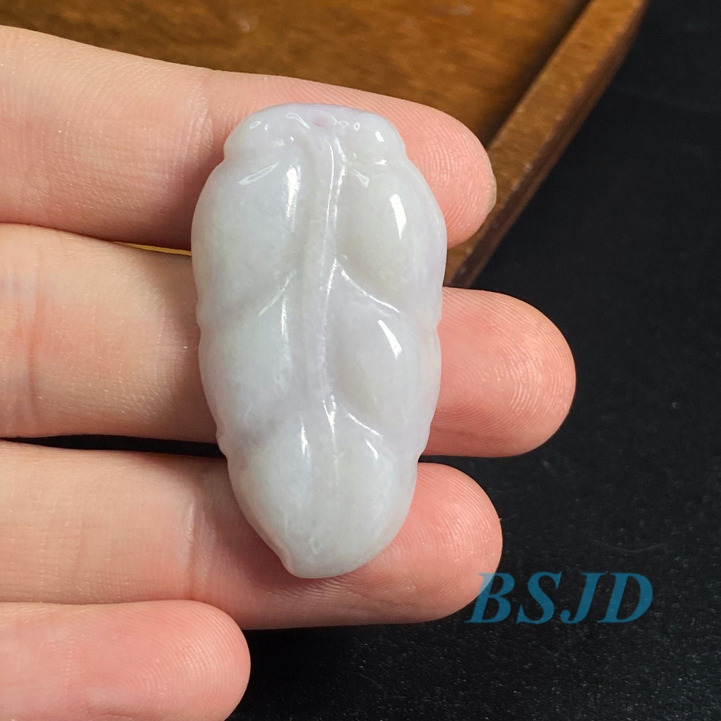 Leaf Pendant Natural green Jade Grade A Jadeite Burma pendant DIY Necklace earrings drop  Anhänger jade Gift 翡翠