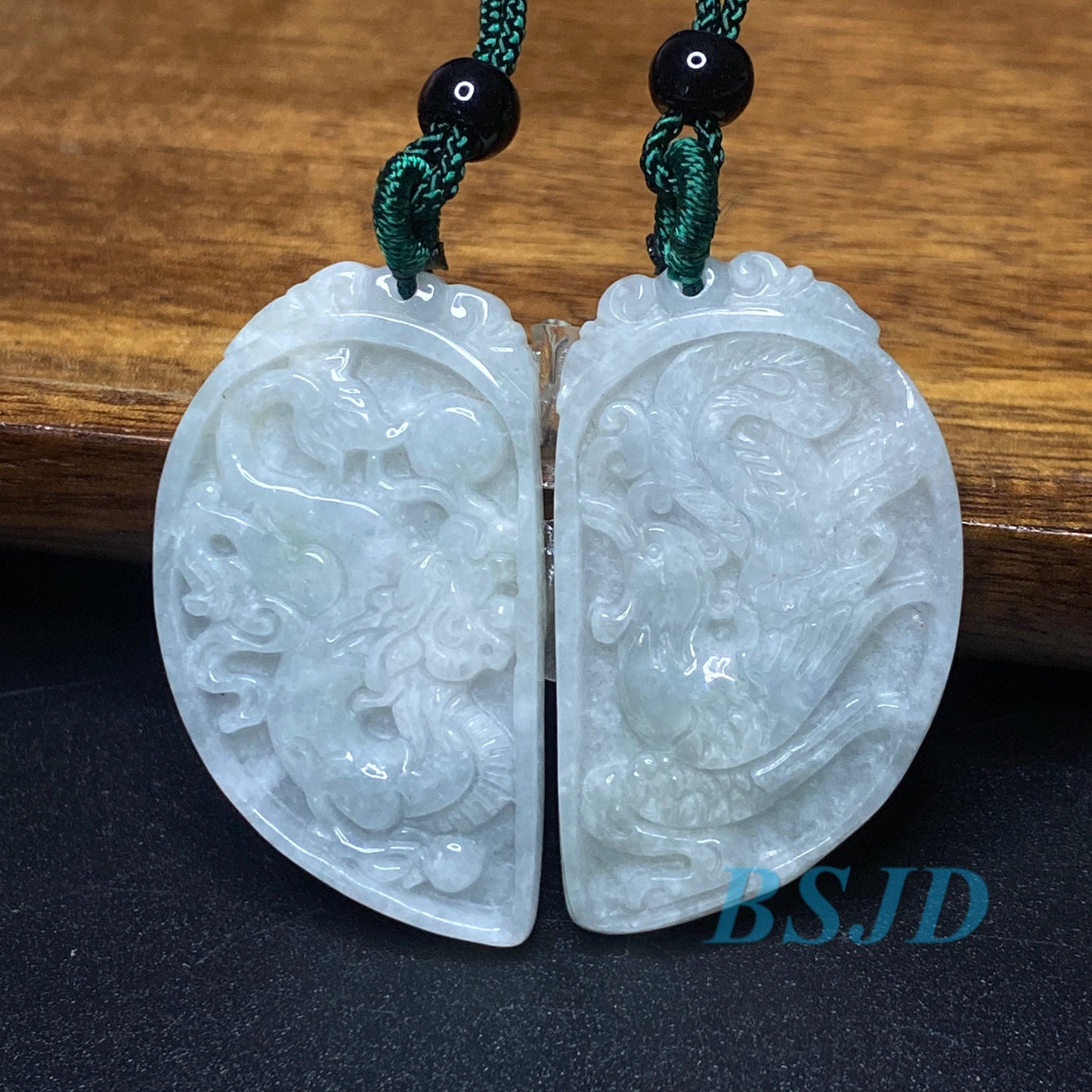 1 Paar Vintage Herzform Grade A Jade Gebrochenes Herz Drache und Phönix Grüne Jade ICE Jadeit Valentinstag Anhänger Le Retro