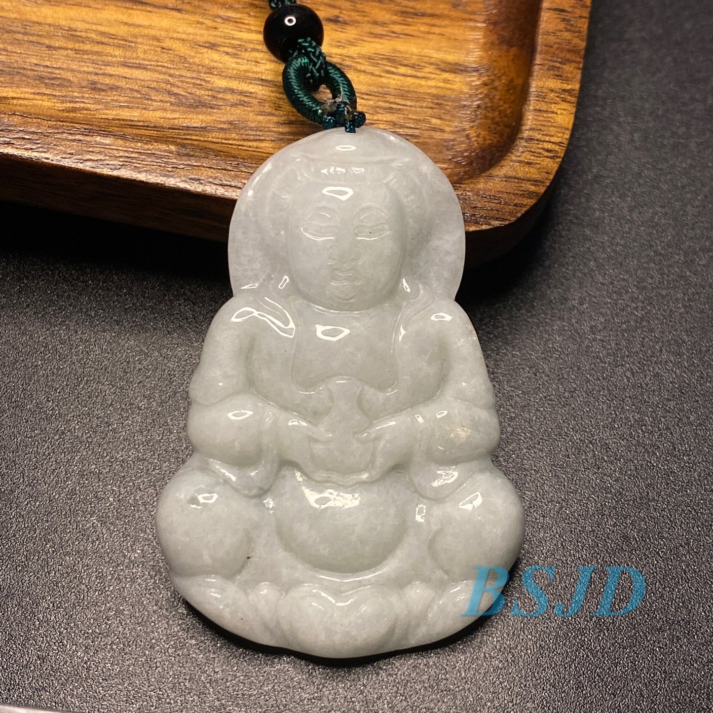 10PCS Feicui KWAN YIN Guanyin natürliche grüne Grade A Jade ICE Jadeit chinesische geschnitzt, Dame Jadeit Anhänger Mann Halskette Statue