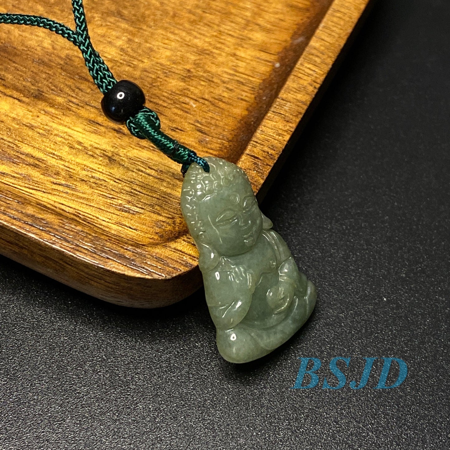 Natural Gray Grade A jadeite Buddha Pendant Natural Green Jade ICE Burma Jadeite Beads Baby Buddha pendant