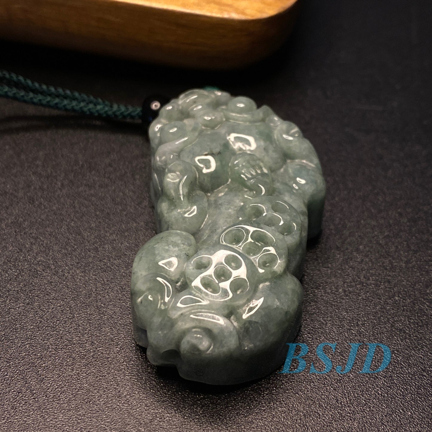 Double Pixiu Gragon Grade A  jade Green Jade Burma Jadeite Men Pendant necklace