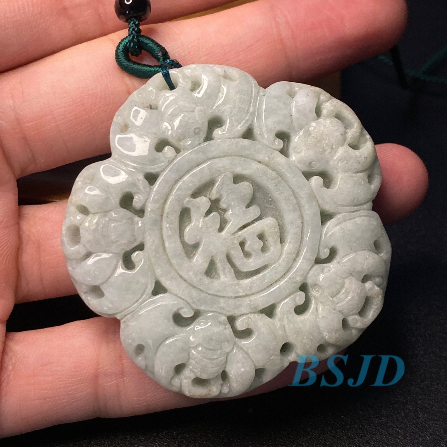 Bat Fu （福到） pendant Natural Grade A  Jade ICE Burma Jadeite Chinese Carved ,Myanmar necklace Blume f.