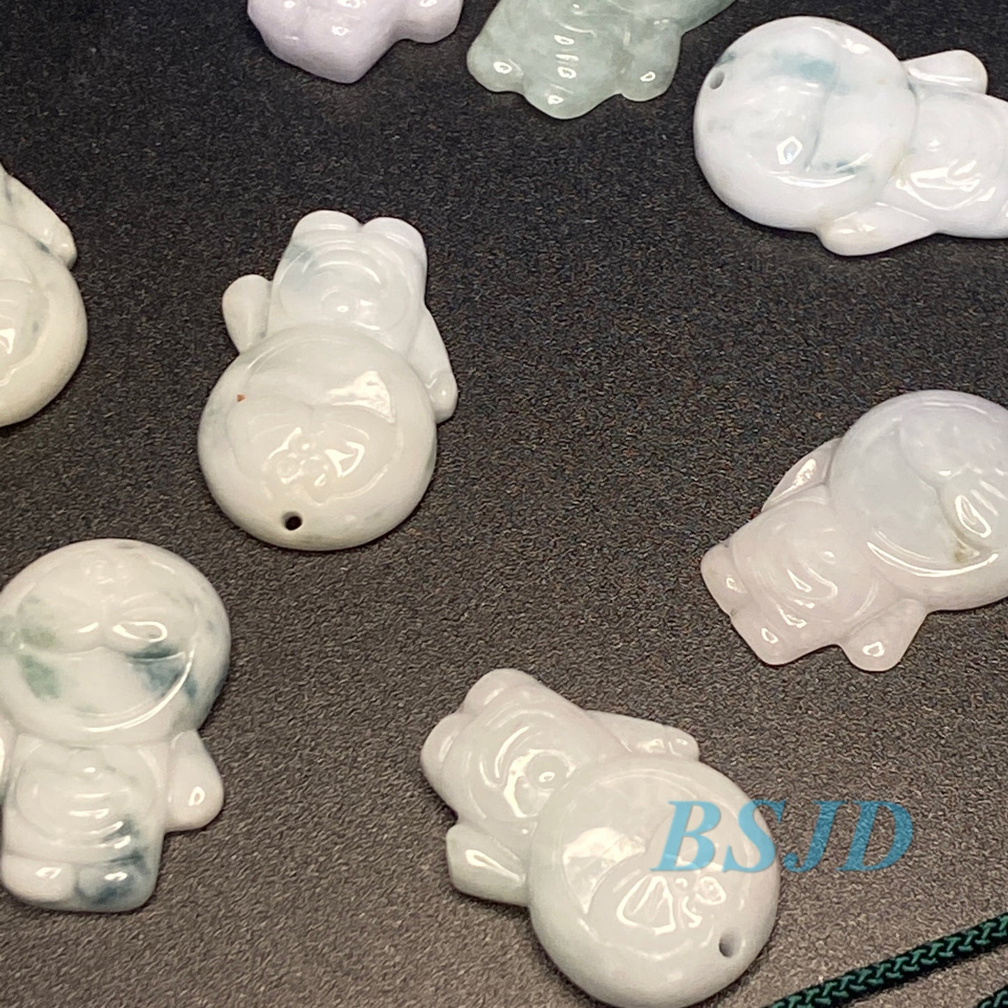 Wholesale cartoon Doraemonドラえもん Jadeite Pendant Natural Grade A Jade bead Burma jade Babt Children Kid Girl DIY Cartoon beads  ネックレス