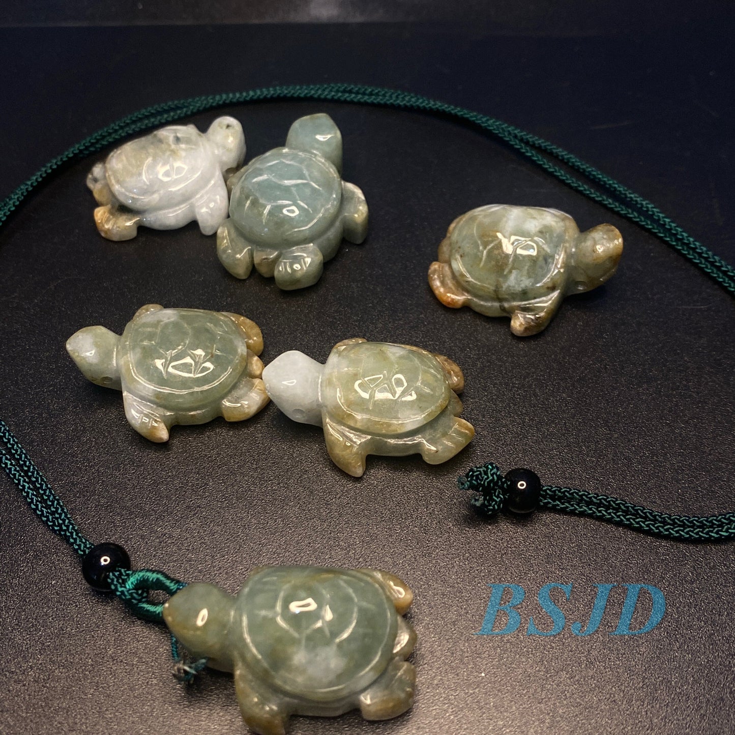 Wholesale Grade A Jade Burma jadeite Beads turtle pendant Type A jade Ice Myanmar Jadeite DIY necklace kid jade gift charms ornament