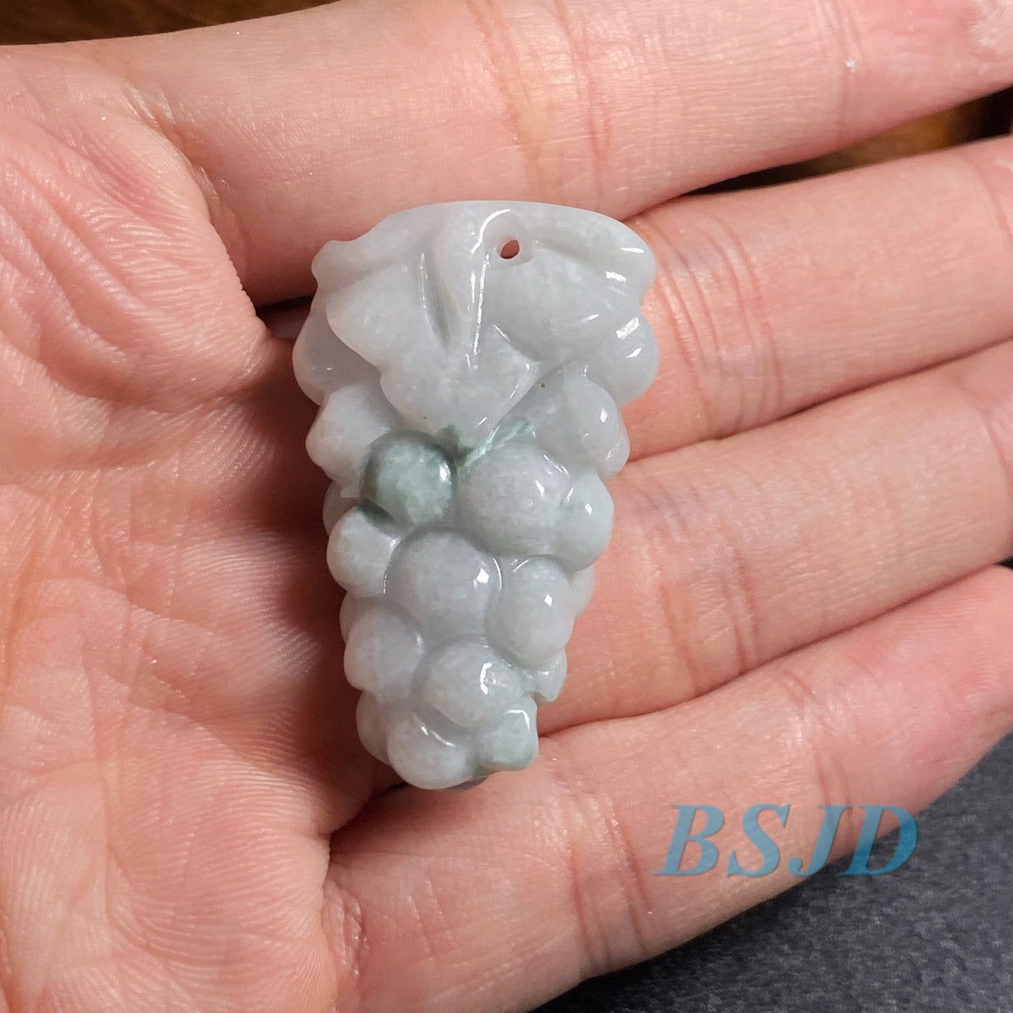 Traubenform Anhänger grüne Jade Natur Grade A Jade Burma Jadeit Perlen DIY Halskette Schmuck Geschenk 翡翠 葡萄挂件