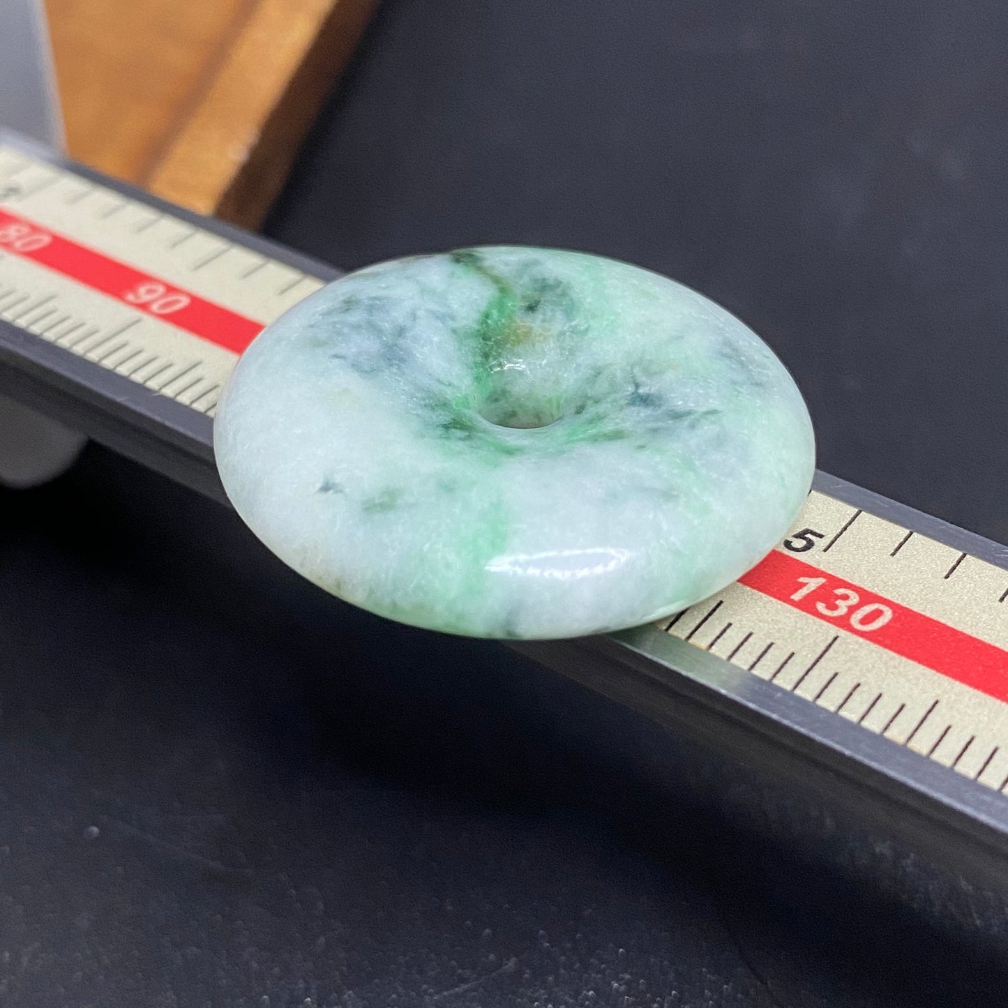 Donut Natural Green Grade A Jade Ice burma Jadeite Lady pendant necklace BEADS Anhänger Gemstone Kid baby Жадеит jadéite Flat 翡翠 平安扣