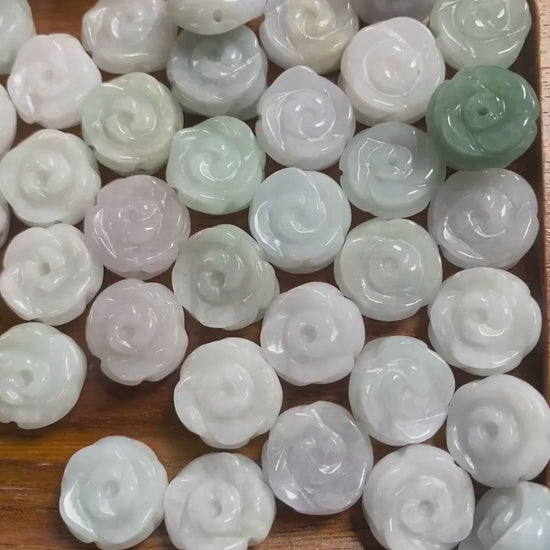 10PCS Flower Rose Beads Natural Grade A jade Green ICE Burma Jadeite bead Chinese Carved Myanmar DIY pendants necklace Blume f. fleur varié