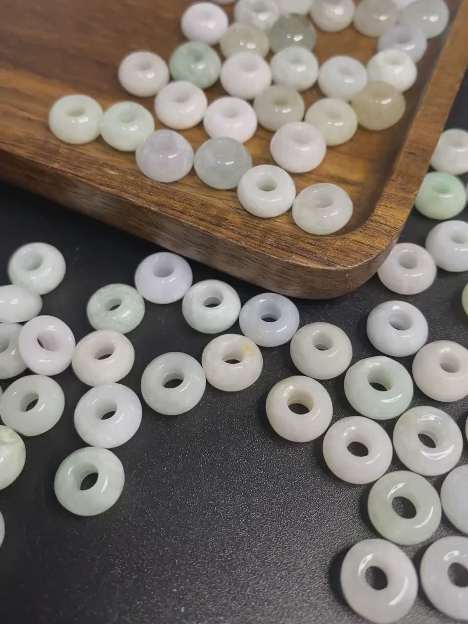 30Pcs 9mm donut Ring Natural Green Grade A Jade ICE Round Beads Kid baby DIY Earrings Burma Myanmar Jadeite doughnut Jewelry 翡翠A货 平安扣