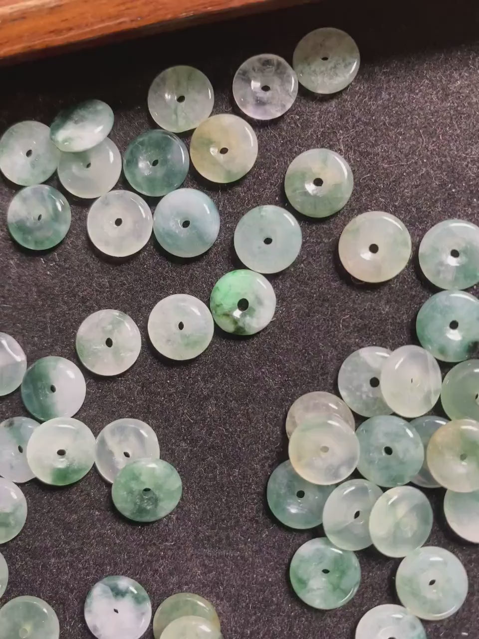 100PCS Ice Flower Green Wholesale 7mm Grade A ICY Jade Jadeite Flat Roundness Beads Spacer  Best jade