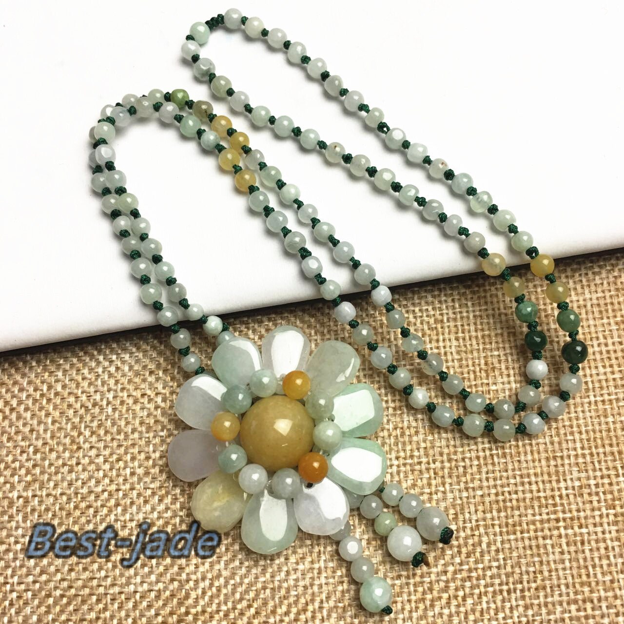 Certificated Flower Grade A Natural Jade et Hand carved Necklace Chain Jadeite Round bead gemstone Type A stone