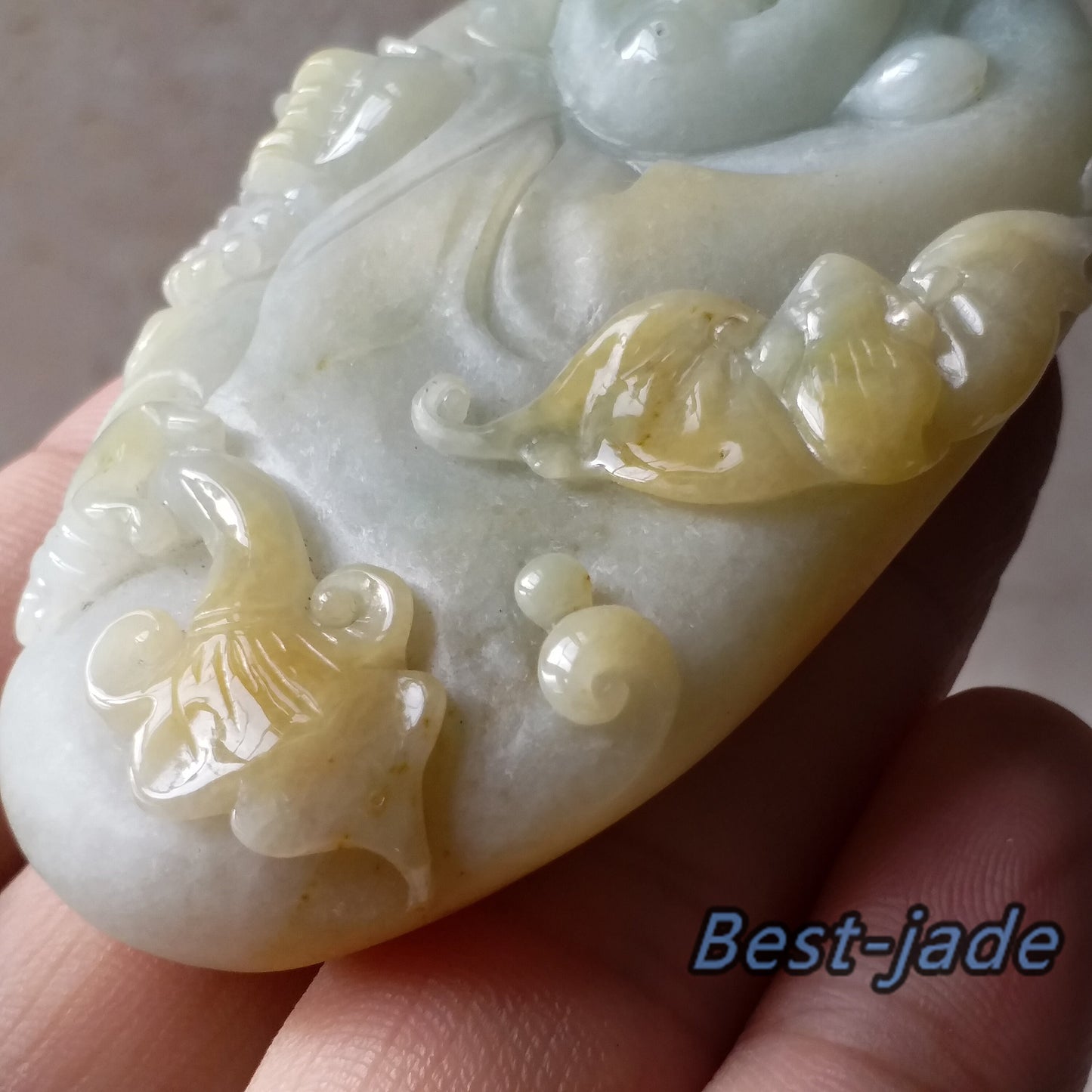 Big Natural Yellow Buddha Joss  Dull polishing JADE Hand craved Grade AJadeite Lady pendant necklace BEADS Anhnger Gemstone Hanging