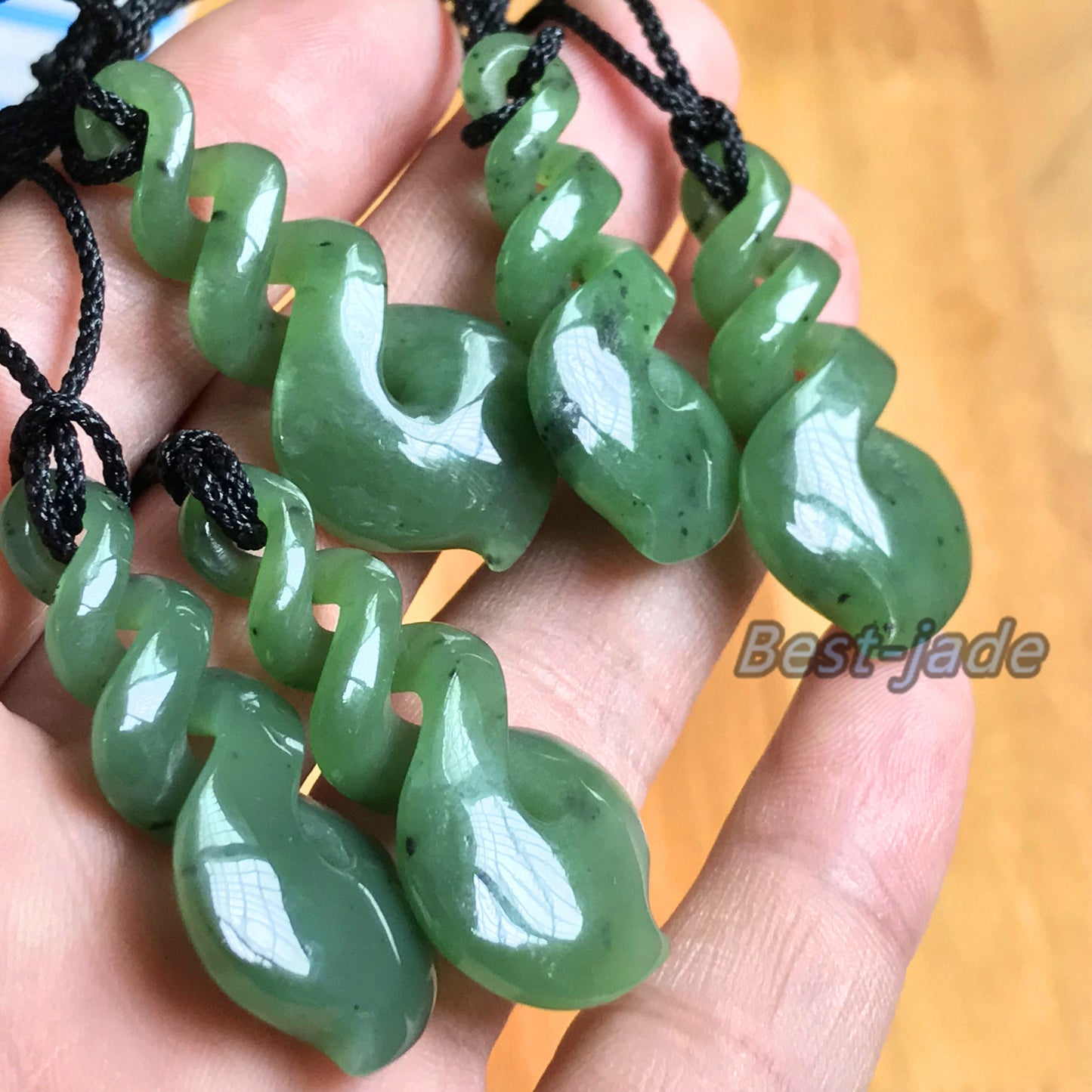 Twist Natural Green Nephrite Jade Pendant NEW ZEALAND Maori Style Greenstone Pounamu Earring Bc Canadian jasper Aquaman Hook Necklace