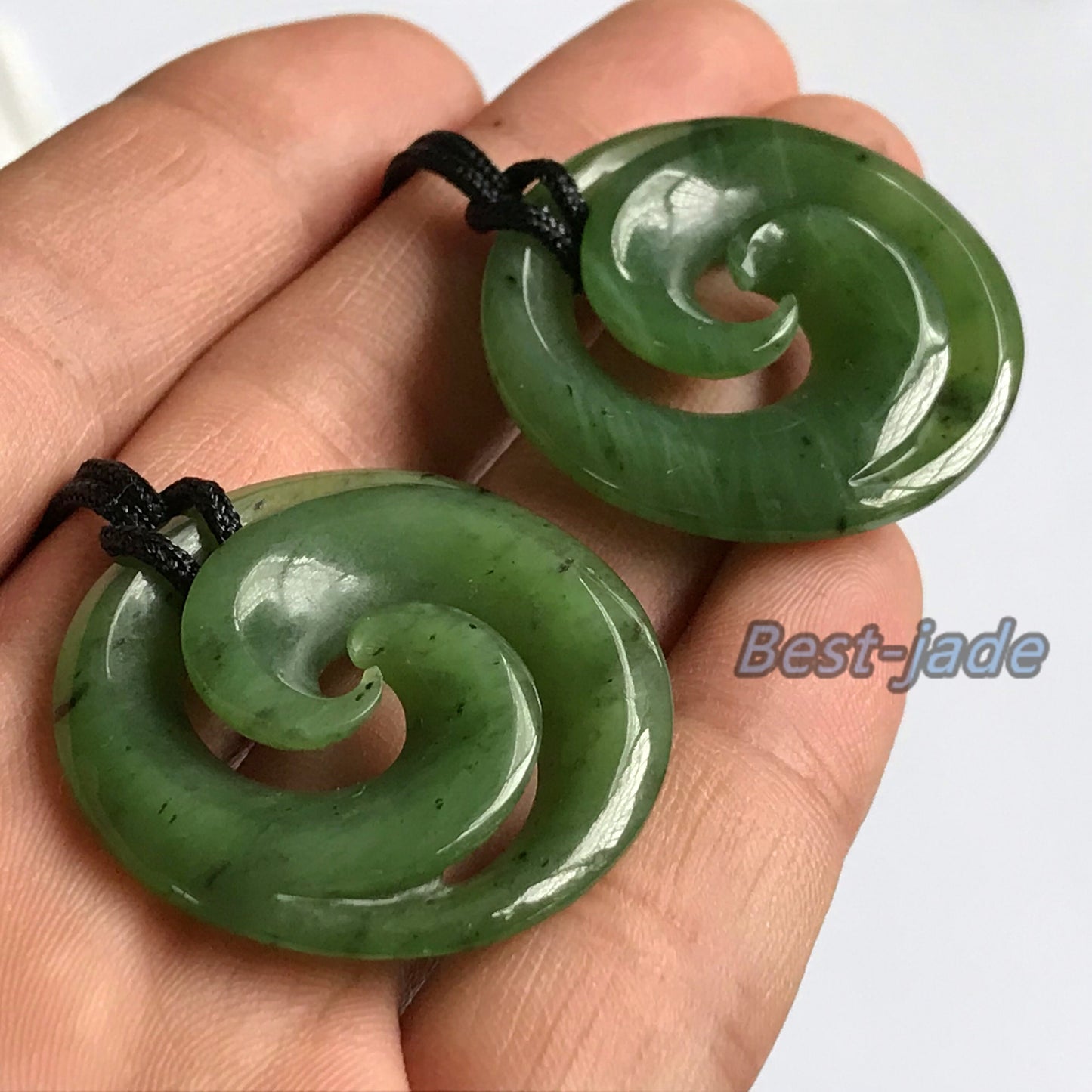 Double hook Natural Green Nephrite Jade Pendant NEW ZEALAND Maori Style Greenstone Pounamu Canadian JADE Koru Round Disc Hook Necklace