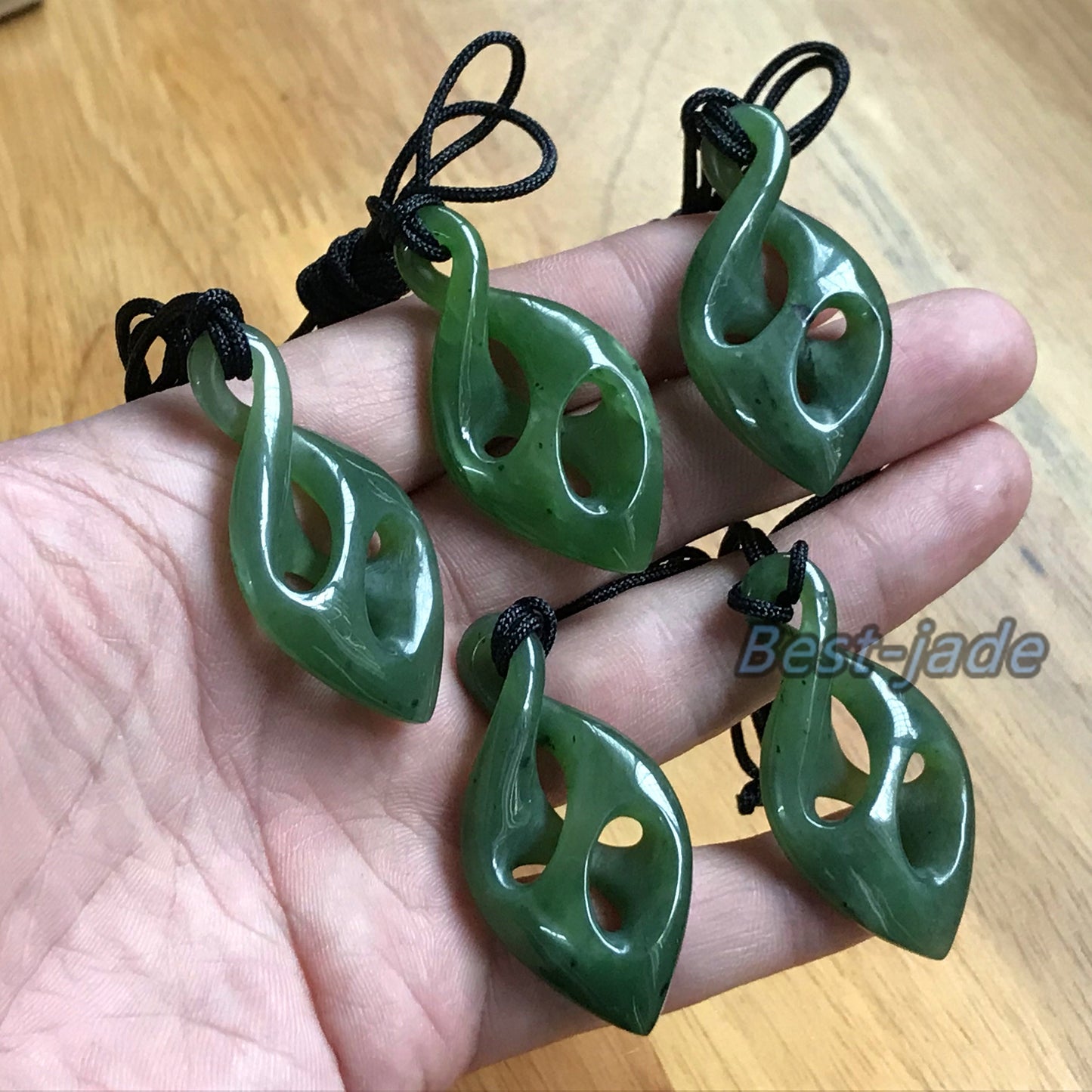 Twist Natural Green Nephrite Jade Pendant NEW ZEALAND Maori Style Greenstone Pounamu Earring Bc Canadian jasper Koru Aquaman Hook Necklace