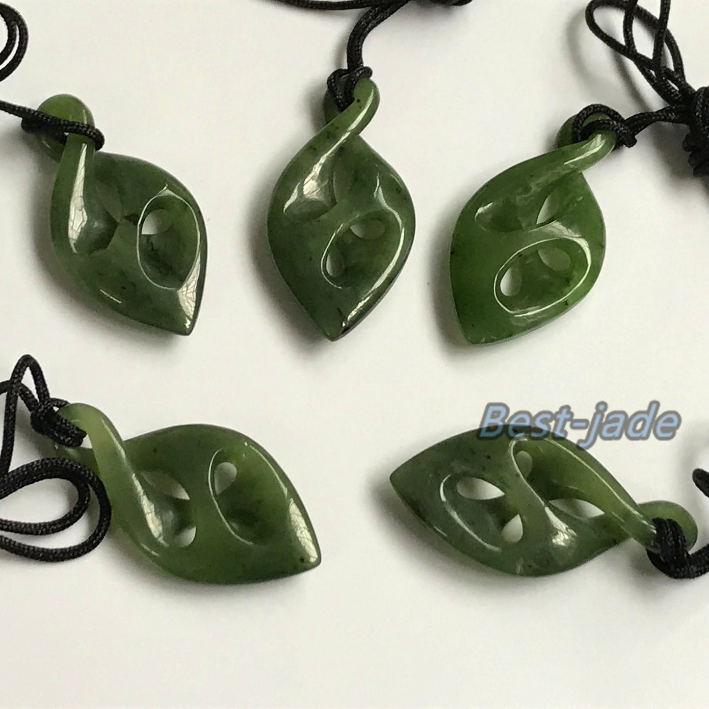 Twist Natural Green Nephrite Jade Pendant NEW ZEALAND Maori Style Greenstone Pounamu Earring Bc Canadian jasper Koru Aquaman Hook Necklace