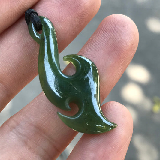 Custom-made Natural Green Nephrite Jade Pendant NEW ZEALAND Maori Style Greenstone Pounamu Canadian jasper Koru Fish Hook Necklace