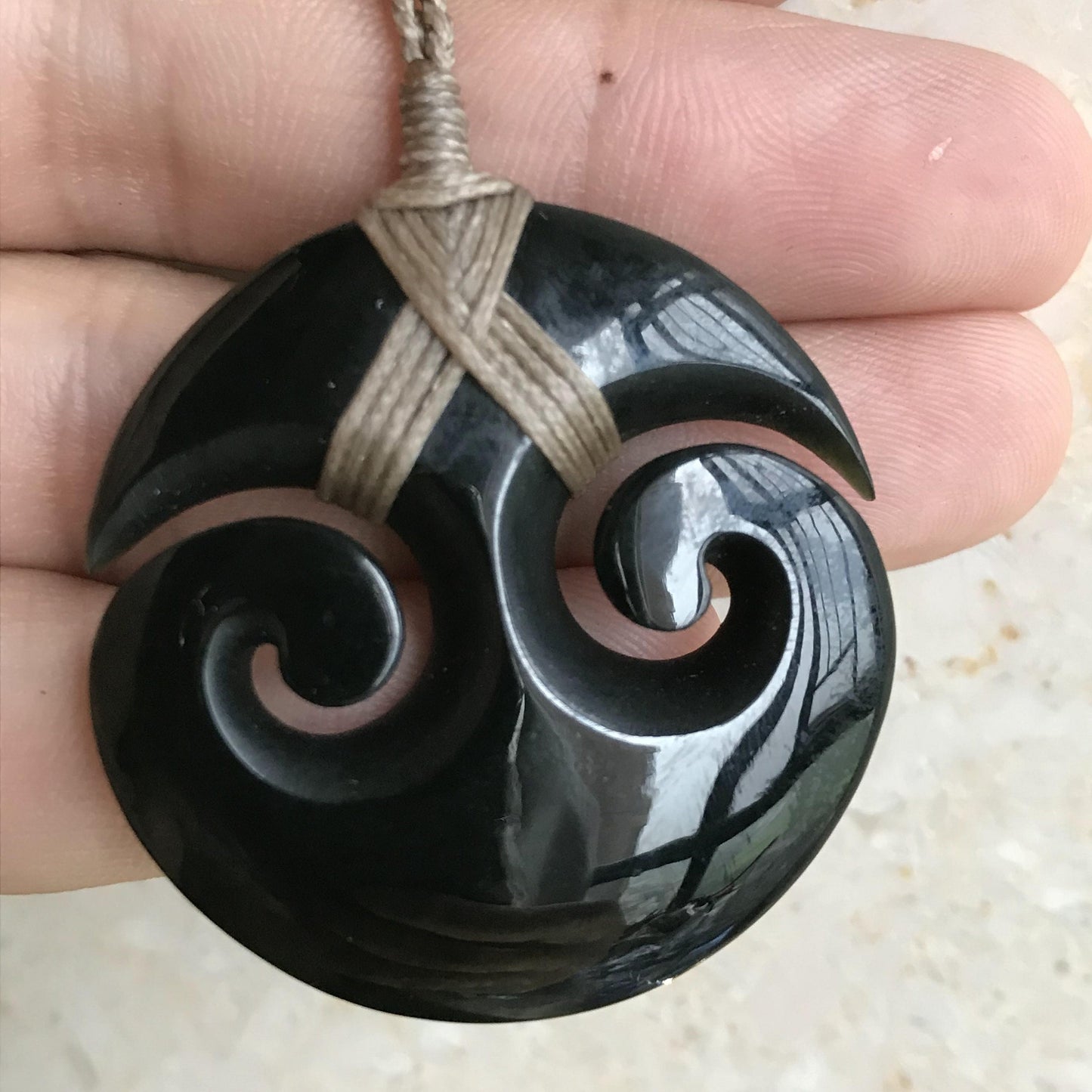 Custom-made Natural Australian Black Nephrite Jade shine polishing Pendant Maori Style Greenstone Pounamu Koru Aquaman Fish Hook Necklace