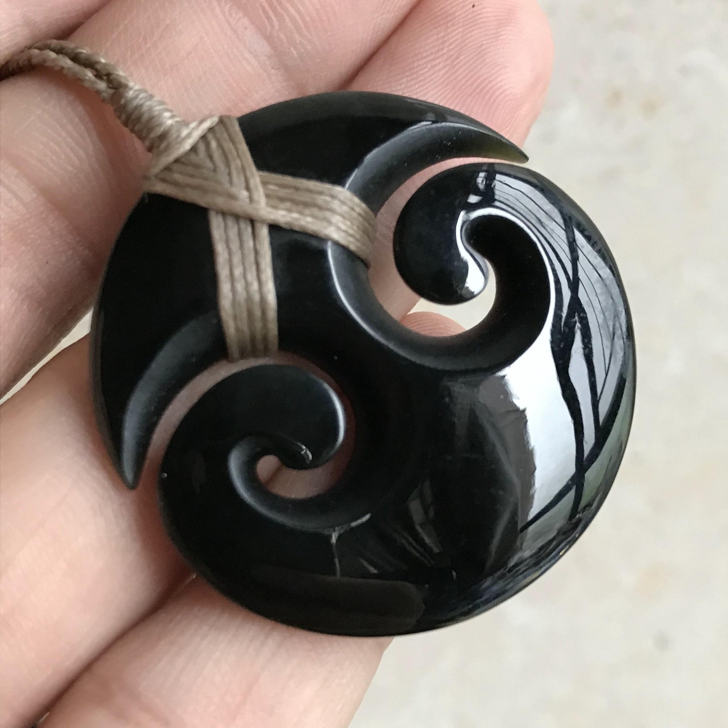 Custom-made Natural Australian Black Nephrite Jade shine polishing Pendant Maori Style Greenstone Pounamu Koru Aquaman Fish Hook Necklace