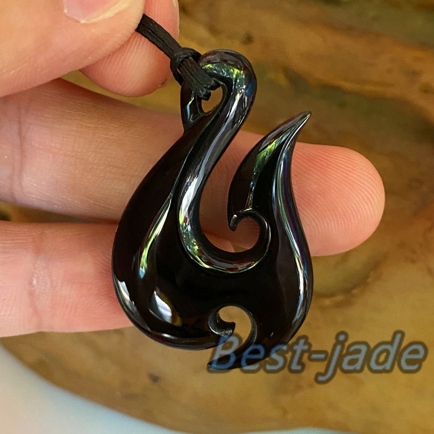 Natural Australian Black green Nephrite Jade Pendant Maori Style Greenstone Fish Hook Hand carved Men Necklace